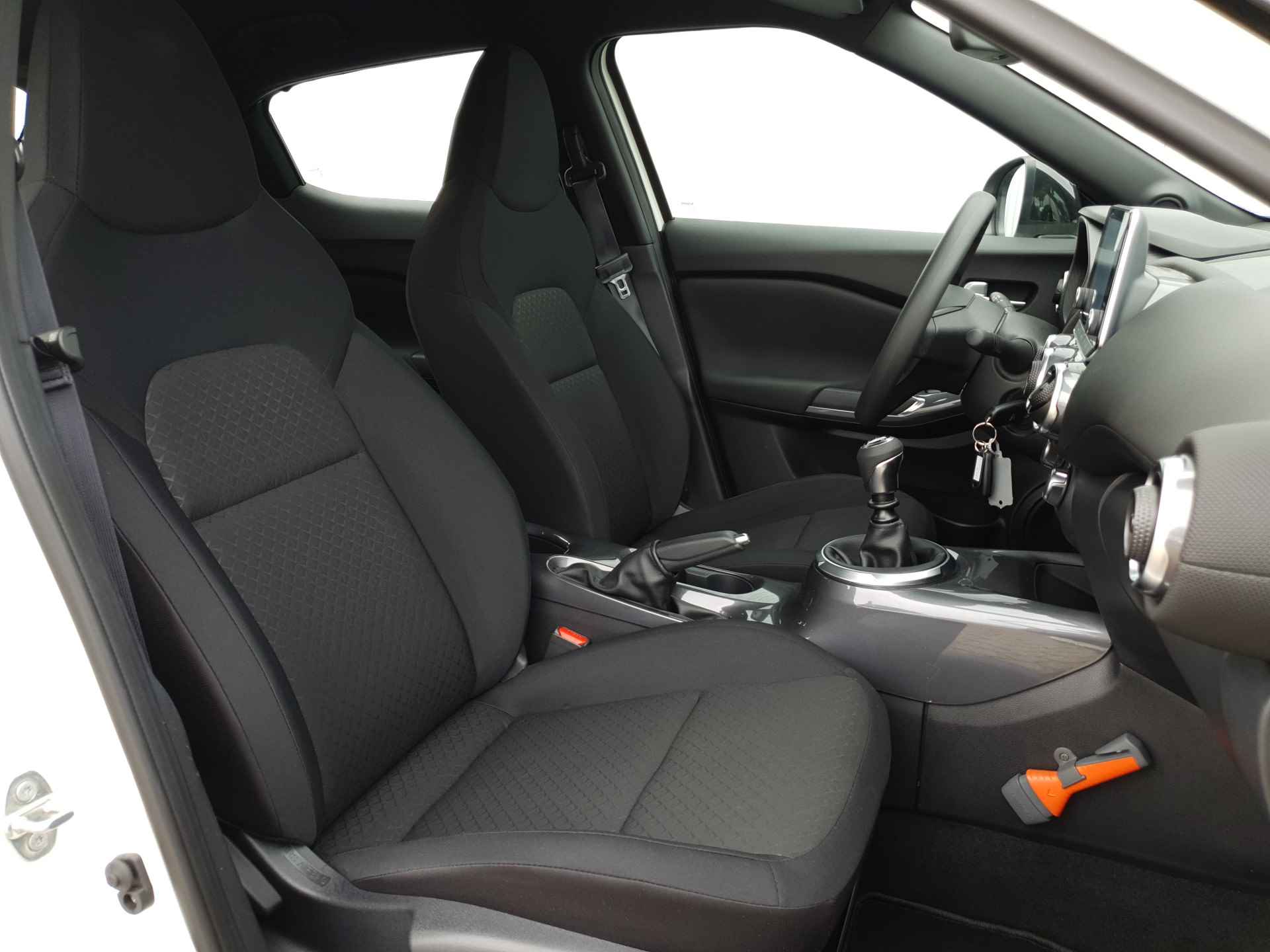 Nissan Juke 1.0 DIG-T 118pk | Apple Carplay | Android Auto | Camera | Stoelverwarming - 28/30