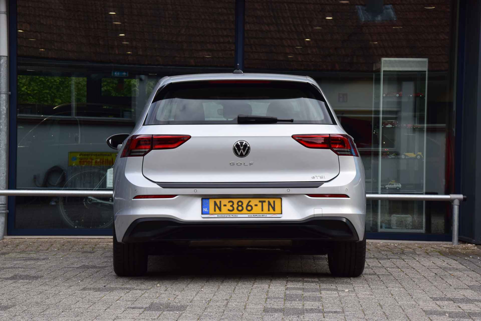 Volkswagen Golf 1.0 eTSI 110PK DSG Automaat Life Business | Org. NL | BOVAG Garantie | Adaptive Cruise Control | Full LED | 16'' Velgen | Virtual Cockpit | PDC Voor&Achter | - 12/33