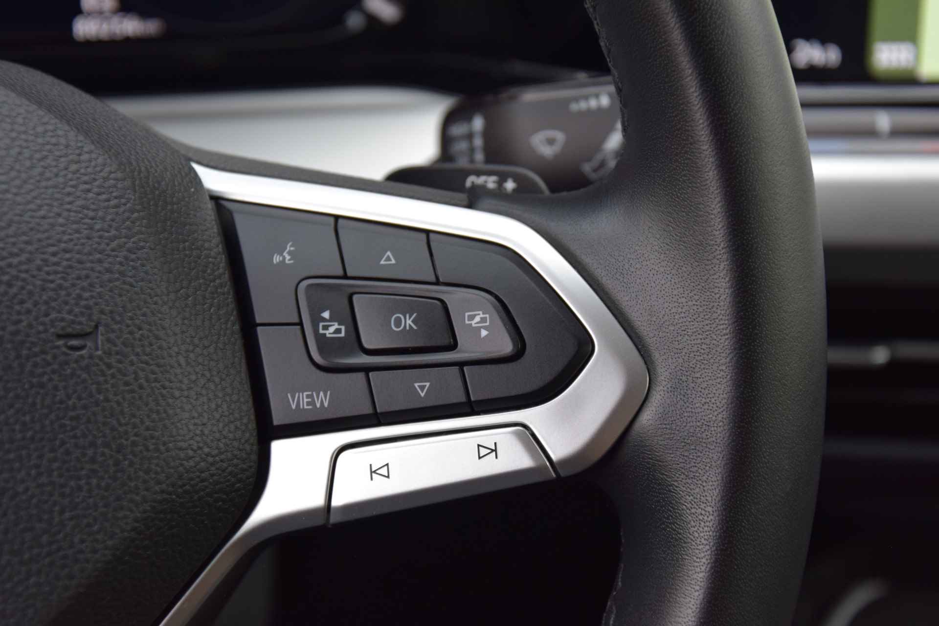 Volkswagen Golf 1.0 eTSI 110PK DSG Automaat Life Business | Org. NL | BOVAG Garantie | Adaptive Cruise Control | Full LED | 16'' Velgen | Virtual Cockpit | PDC Voor&Achter | - 22/33