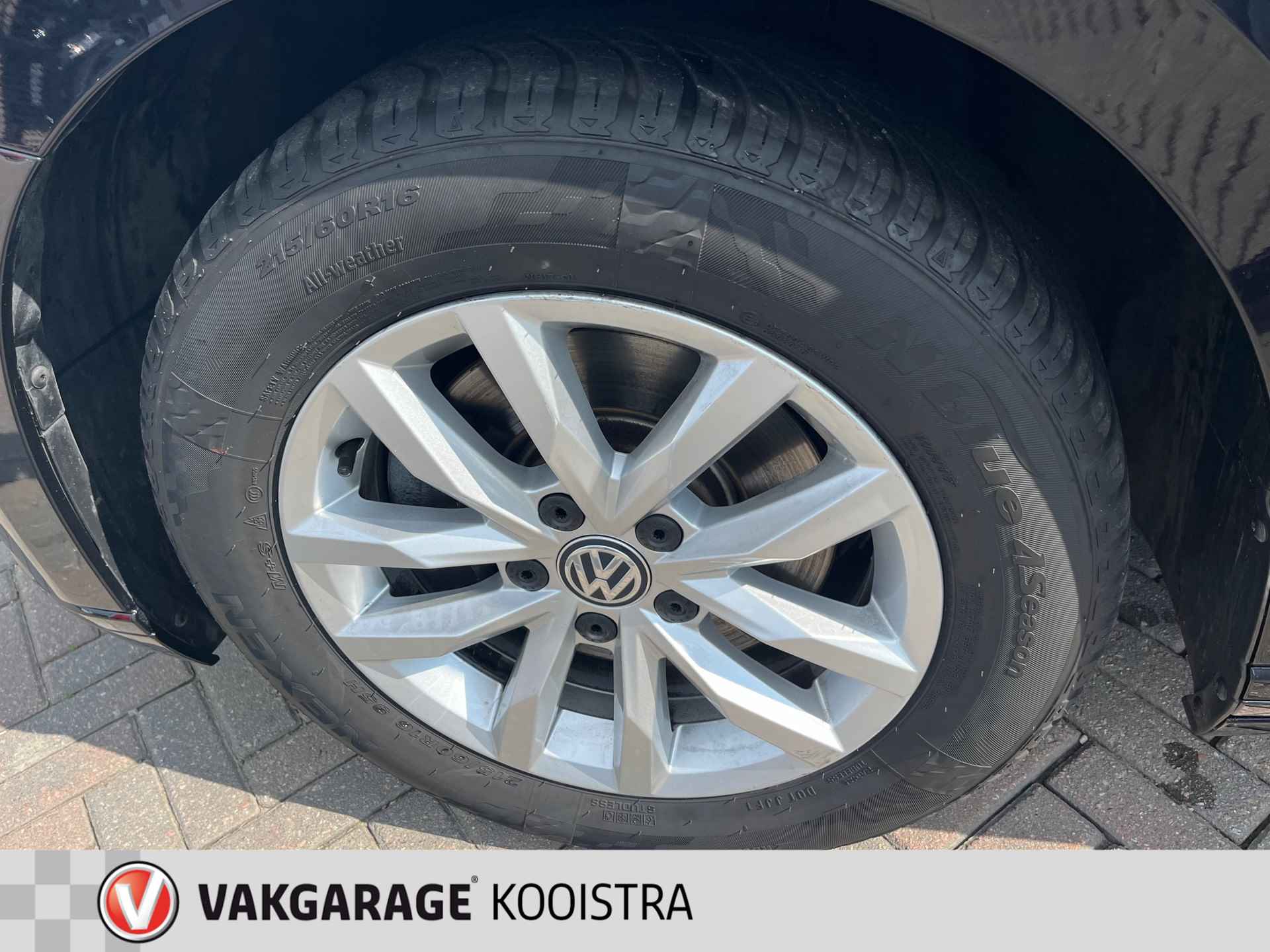 Volkswagen Passat Variant 1.5 TSI Comfortline - 6/19