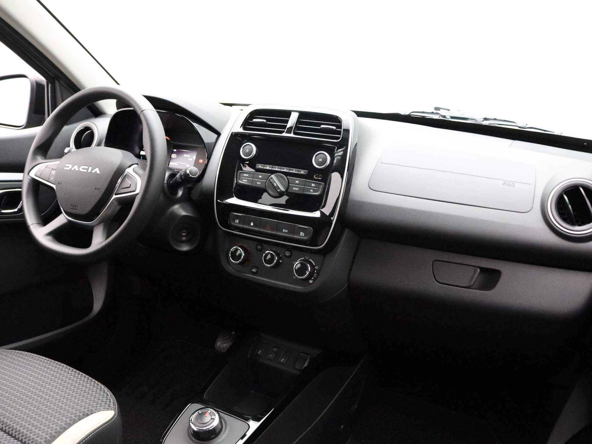 Dacia Spring Essential 27 kWh ALL-IN PRIJS! Airco | Bluetooth | Elektrische ramen v+a - 28/32