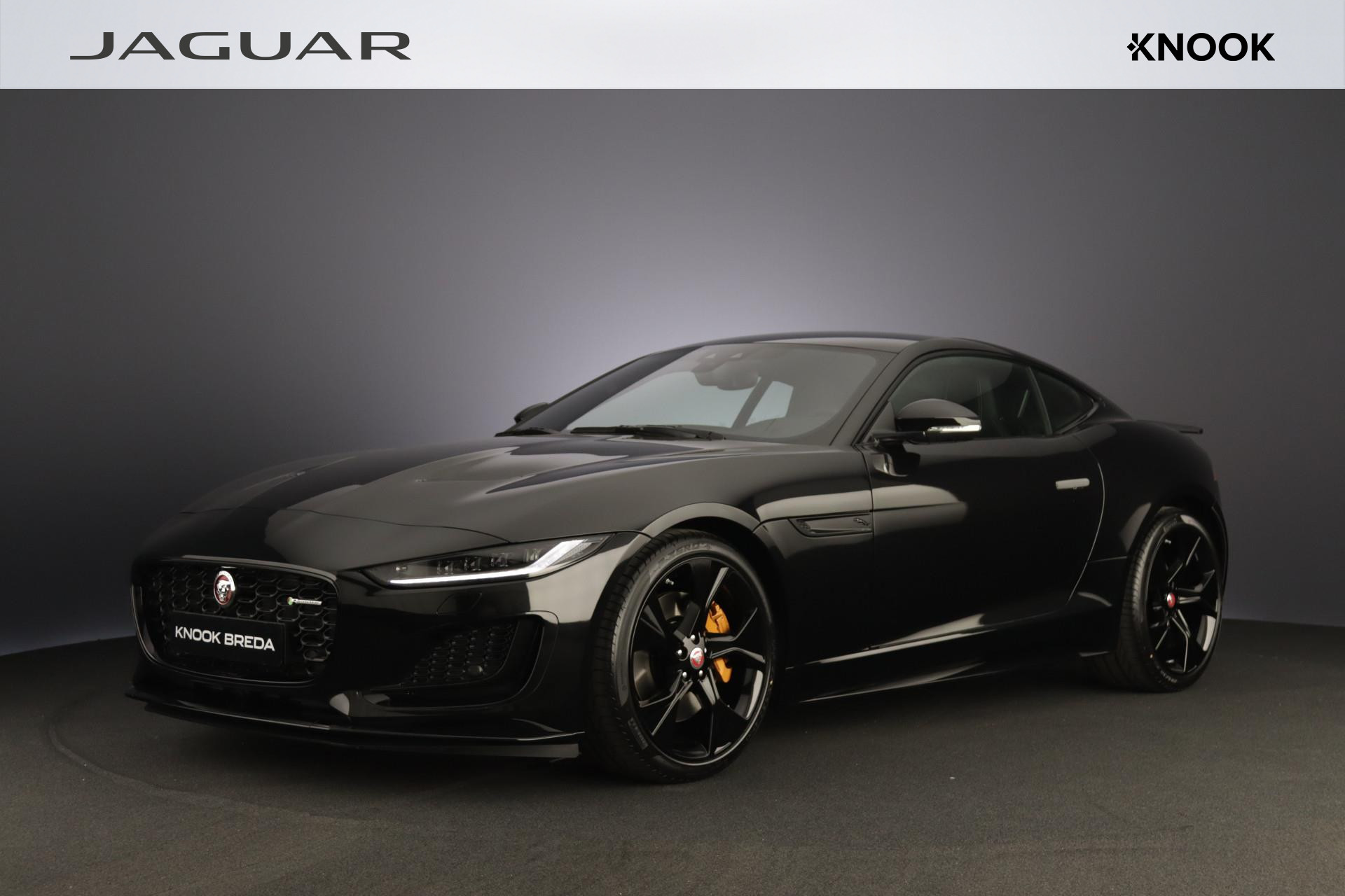 Jaguar F-Type P300 RWD R-Dynamic