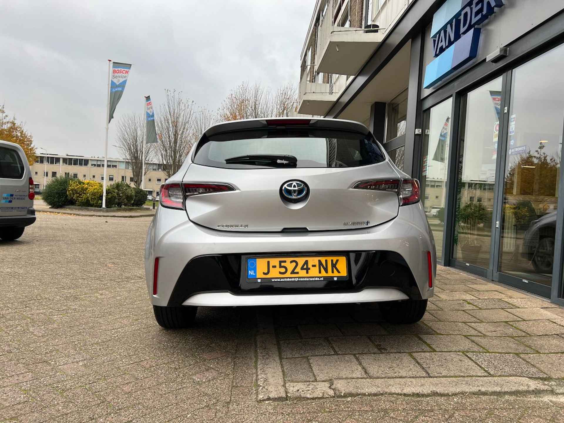 TOYOTA Corolla 1.8 HYBRID BUSINESS - 5/25