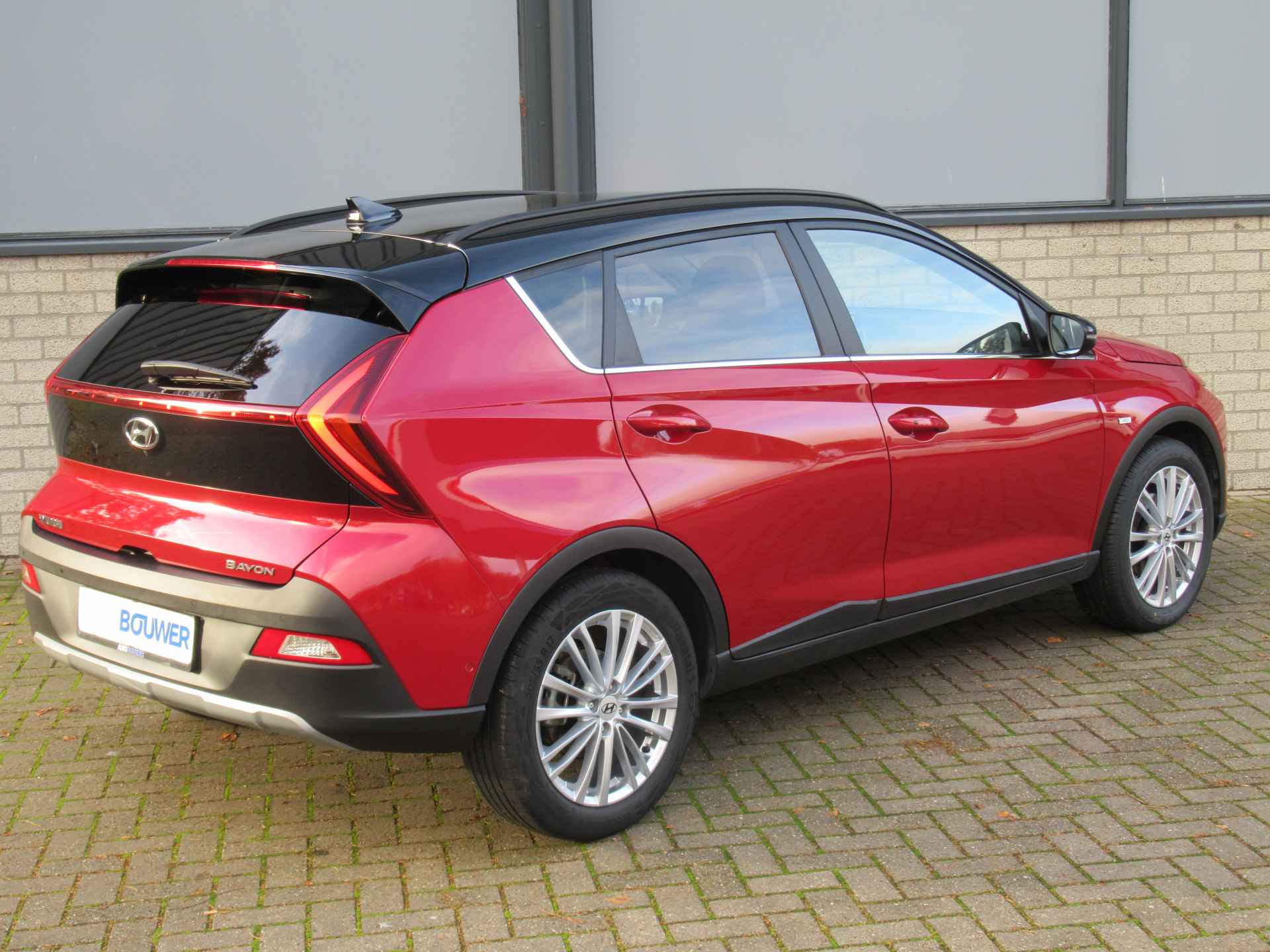 Hyundai Bayon 1.0 T-GDI MHEV Premium Automaat 1e eigen | dealer onderh | keyless | adp. cruise | navi | camera | clima - 15/26