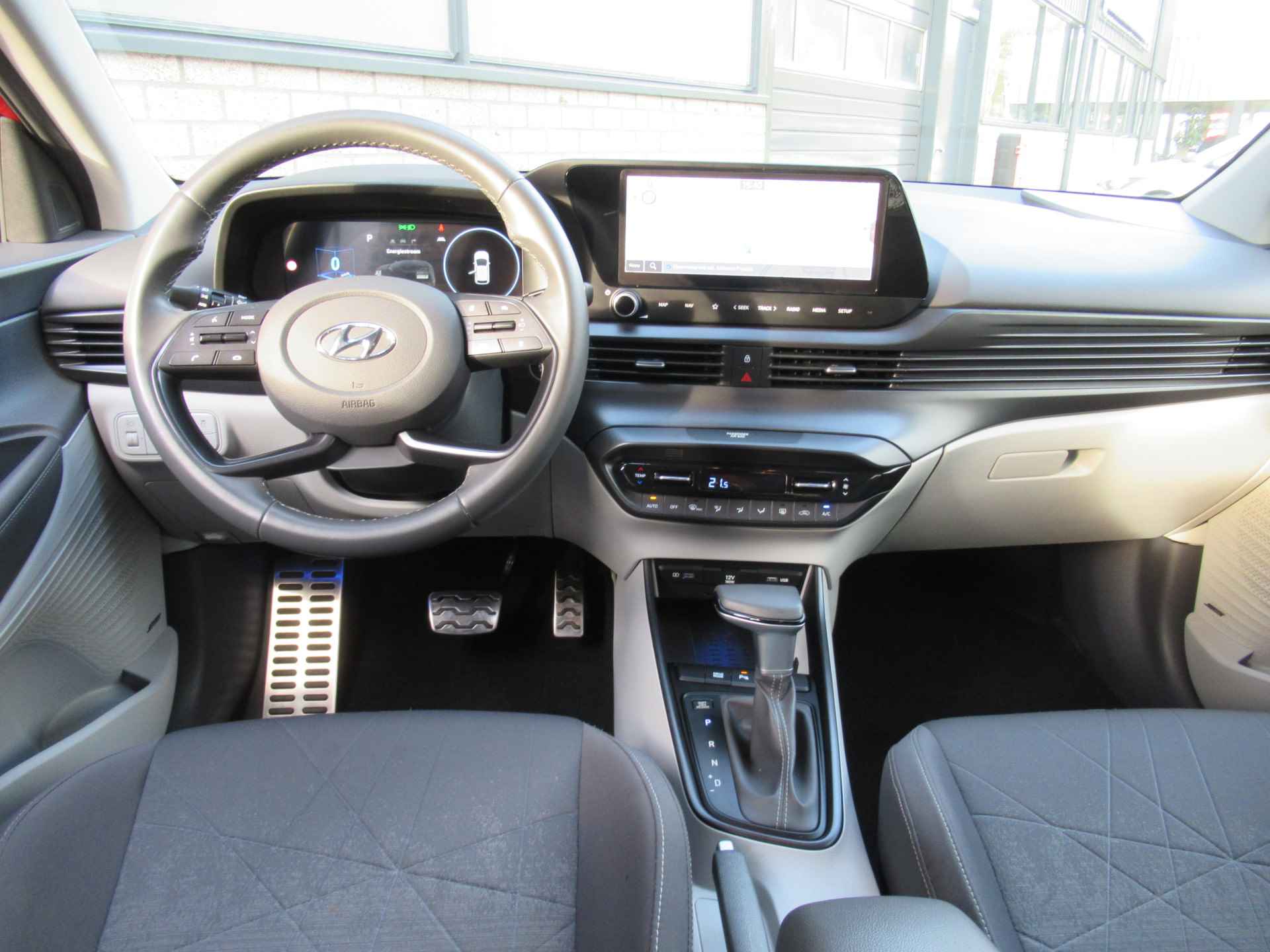 Hyundai Bayon 1.0 T-GDI MHEV Premium Automaat 1e eigen | dealer onderh | keyless | adp. cruise | navi | camera | clima - 19/26