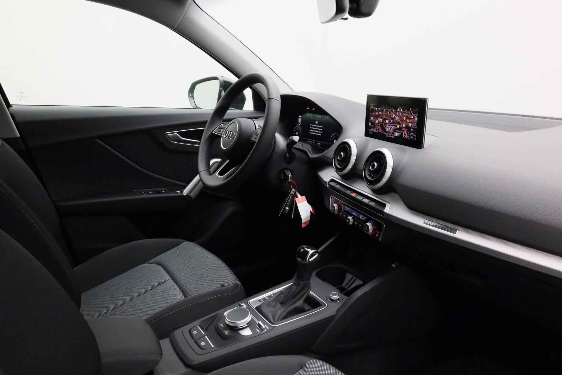 Audi Q2 35 TFSI 150PK S-tronic Advanced edition | Achteruitrijcamera | Climatronic | Parkeersensoren voor/achter | - 35/38