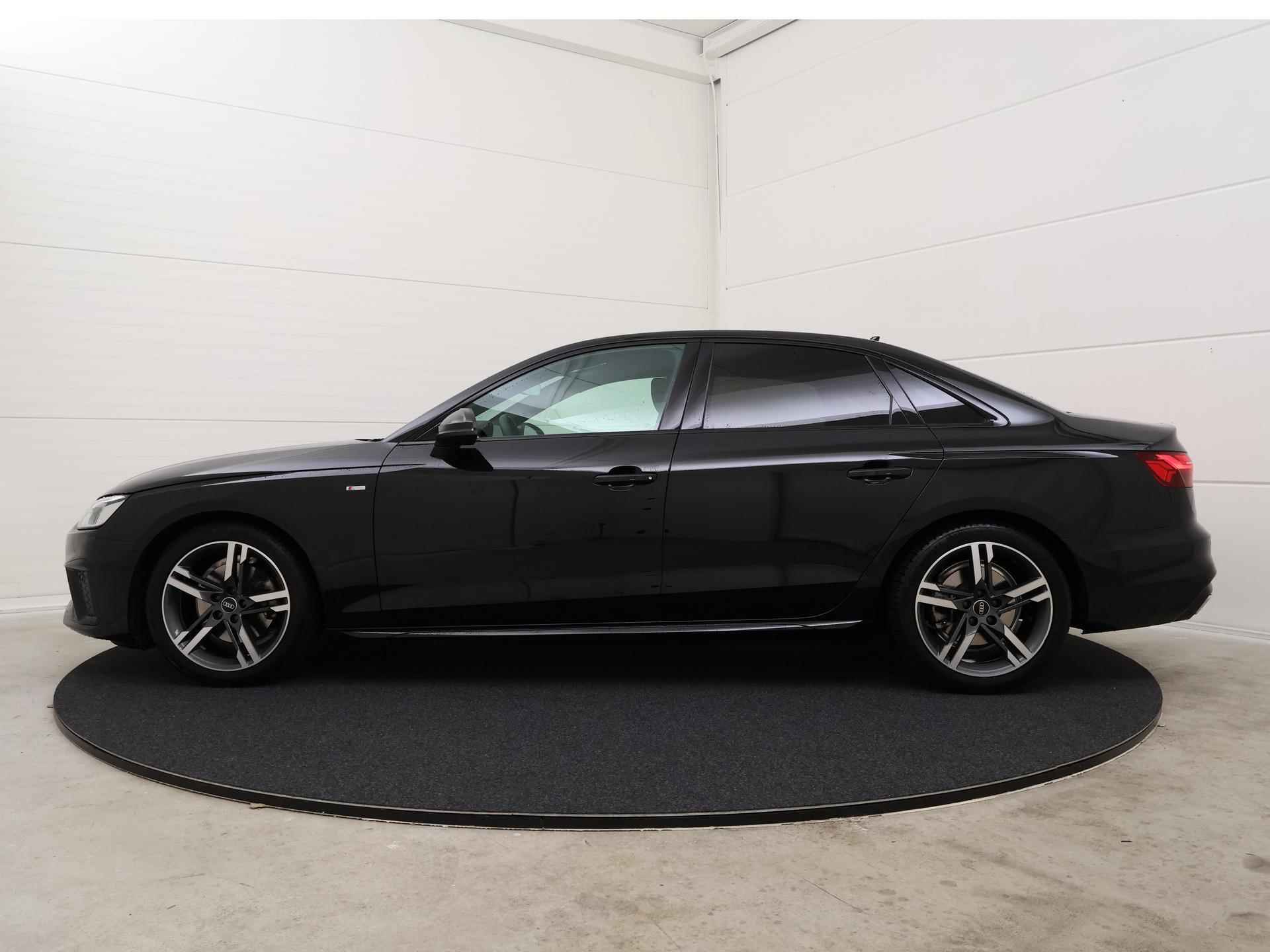 Audi A4 Limousine 35 TFSI 150 PK S Edition | S-Line | Apple CarPlay | Stoelverwarming | Parkeerhulp | Sportstoelen | - 4/15