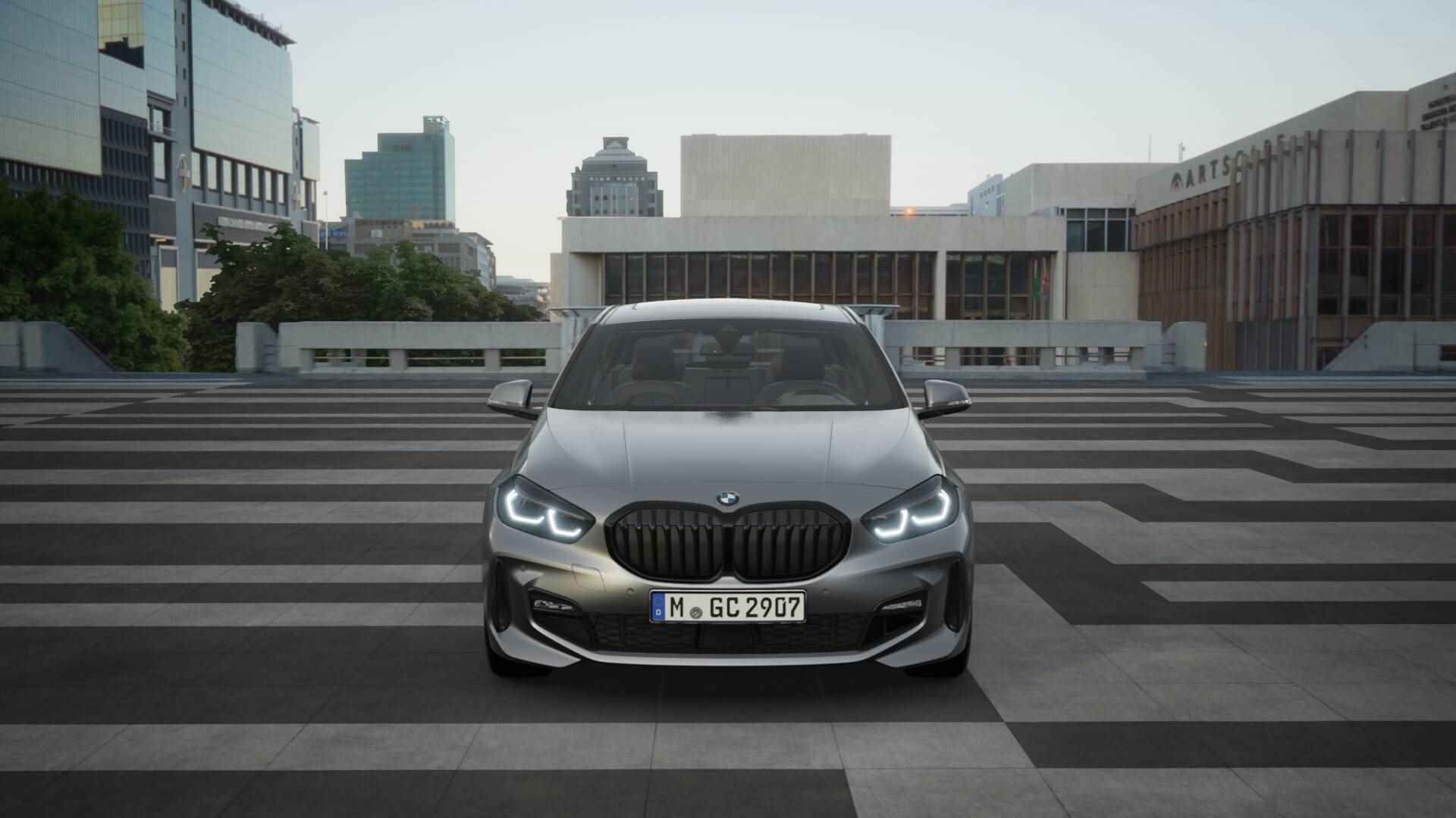 BMW 1-serie 118i High Executive M Sport Automaat / Panoramadak / Sportstoelen / Stoelverwarming / Adaptieve LED / Parking Assistant / Live Cockpit Professional / Verwarmd stuurwiel - 4/11