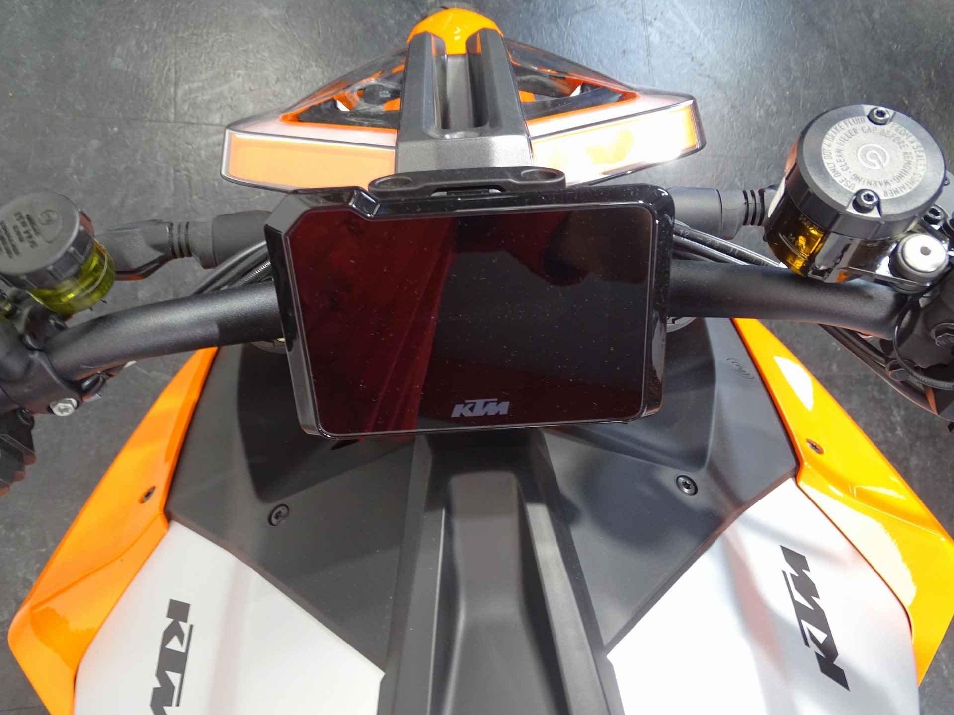 KTM 1290 SUPERDUKE R ABS - 7/7