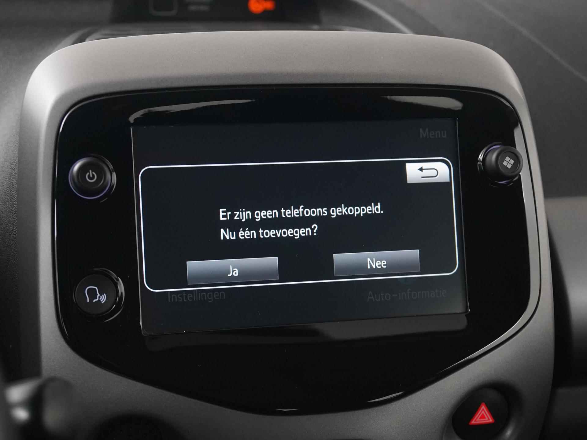 Toyota Aygo 1.0 VVT-i x-play limited | Camera | Apple/Android Carplay | Zondag Open! - 15/32