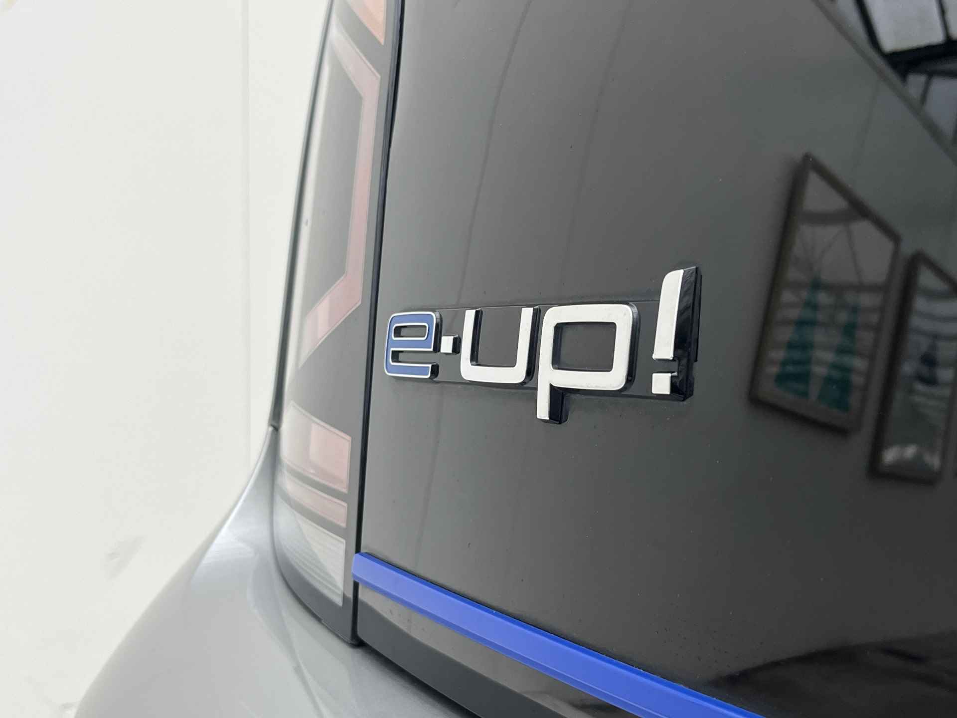 Volkswagen e-Up! e-up! | Schuifdak | Camera achter | €2.000,- Subsidie! | - 31/38