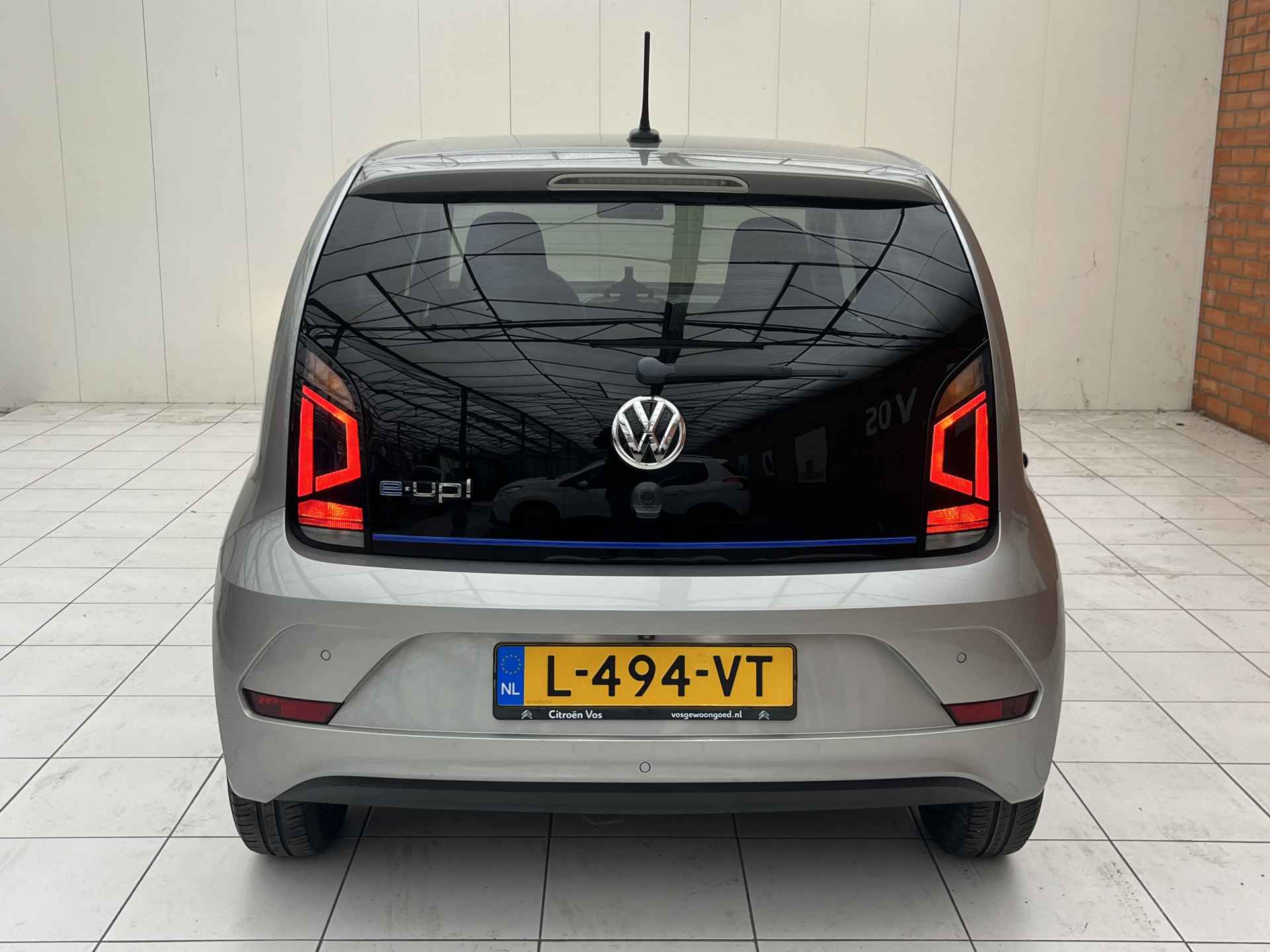 Volkswagen e-Up! e-up! | Schuifdak | Camera achter | €2.000,- Subsidie! | - 34/38