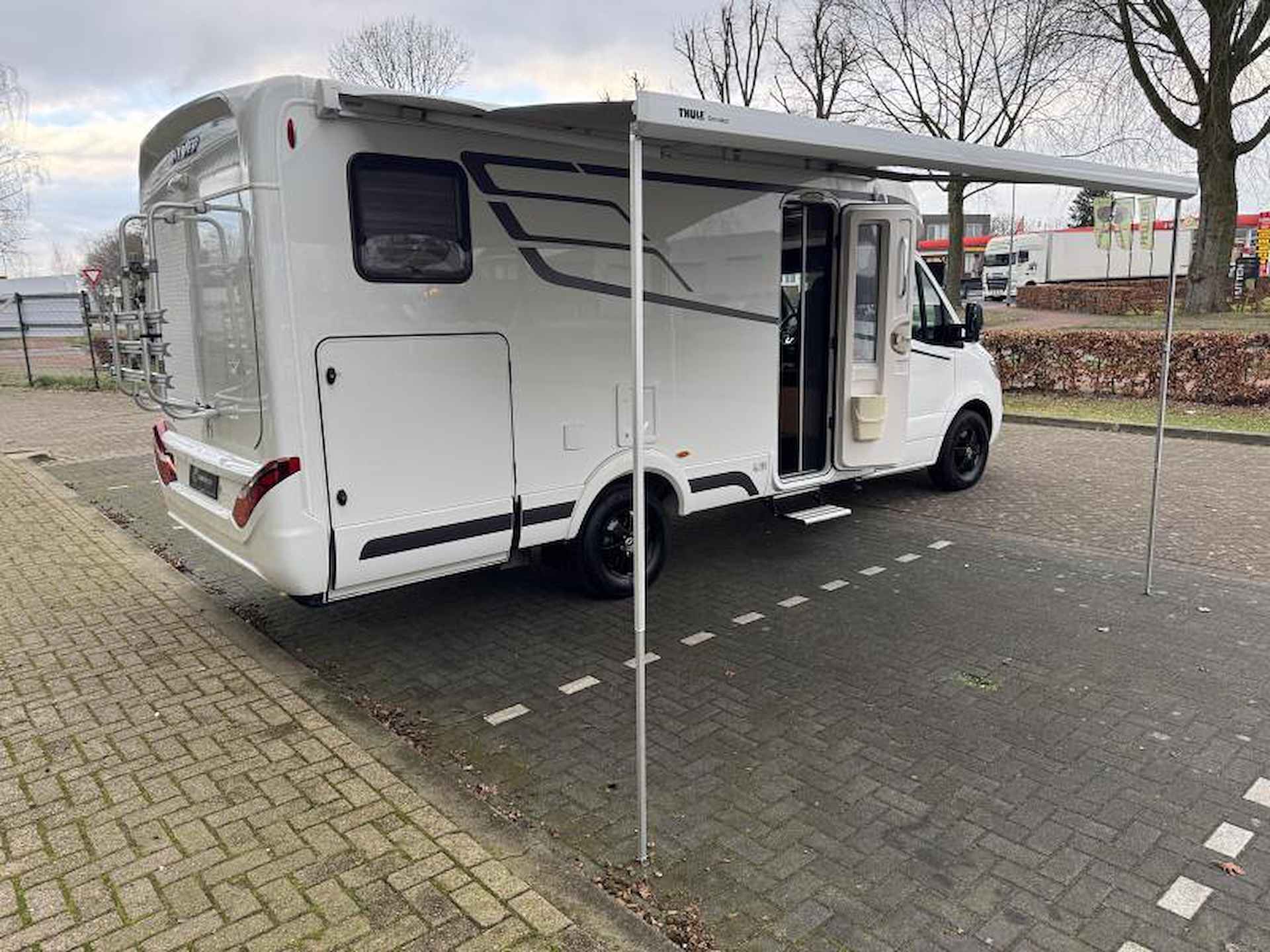 Hymer B-MCT 600 White-Line - 9/25