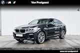 BMW X4 xDrive20i High Executive M-Sport 20 Inch / Head Up Display / Comfort Acces / Getinte Ramen / Dimmende Binnen & Buitenspiegels / Electrisch Verstelbare Voorstoelen / Driving Assistant / Parking Assistant Plus / Harman Kardon