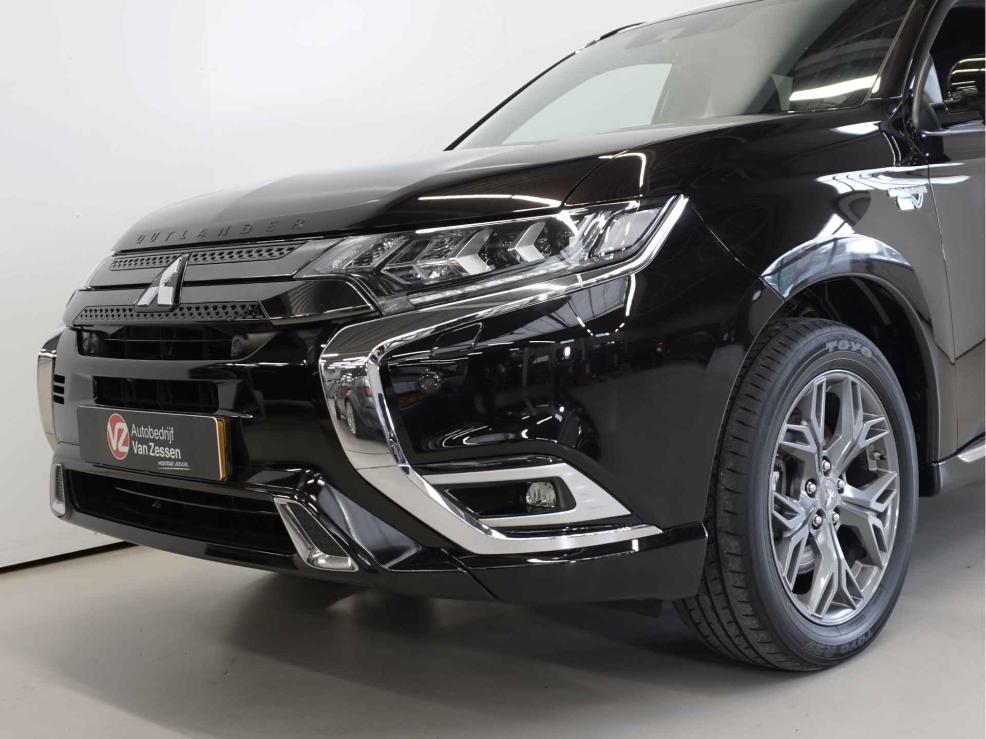 Mitsubishi Outlander 2.4 PHEV S-Edition | Bilstein Schokbrekers | Black Pack | Trekhaak | Garantie tot 18-2-2028 - 5/53