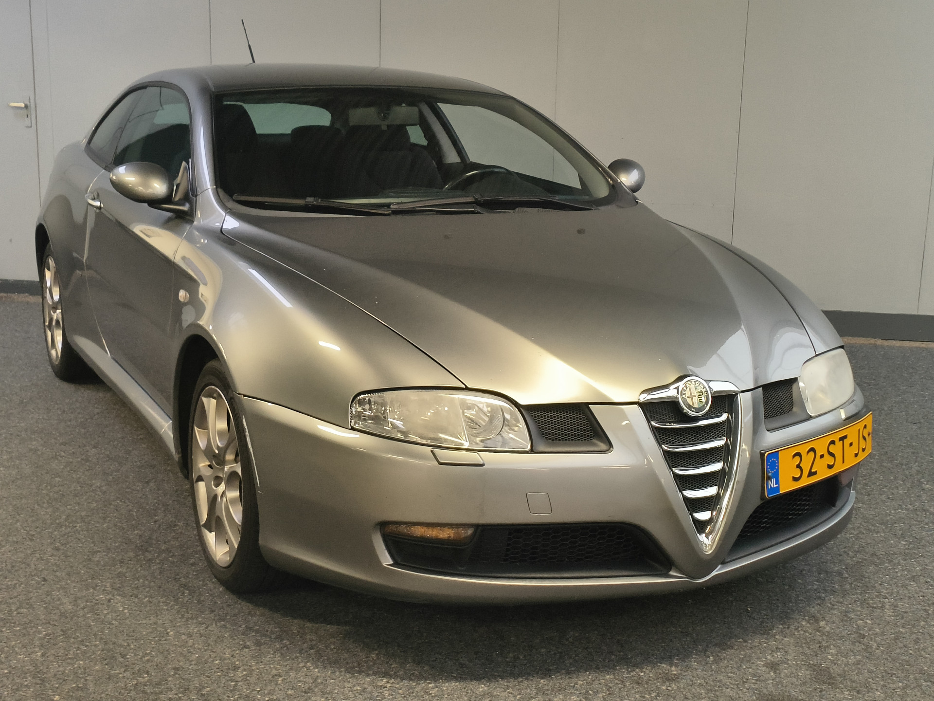 Alfa Romeo GT 1.8 T.Spark Distinctive MEENEEMPRIJS !!! Geen garantie