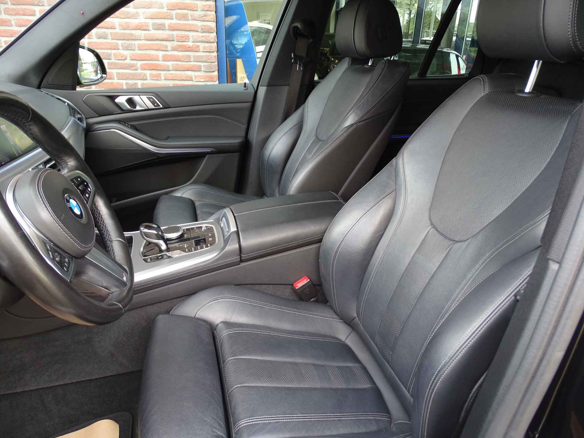 BMW X5 xDrive40i High Executive auto staat in consignatie - 35/50