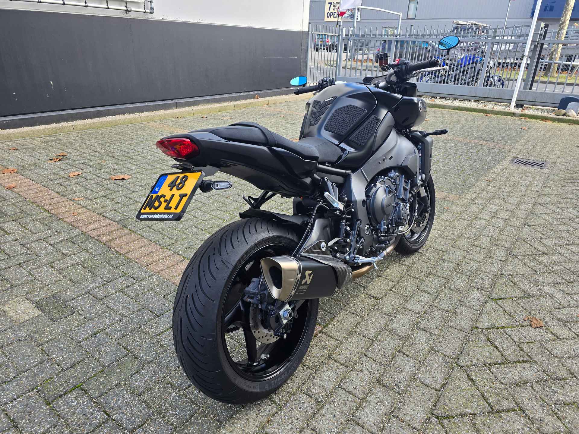 Yamaha MT 10 ABS - 4/25