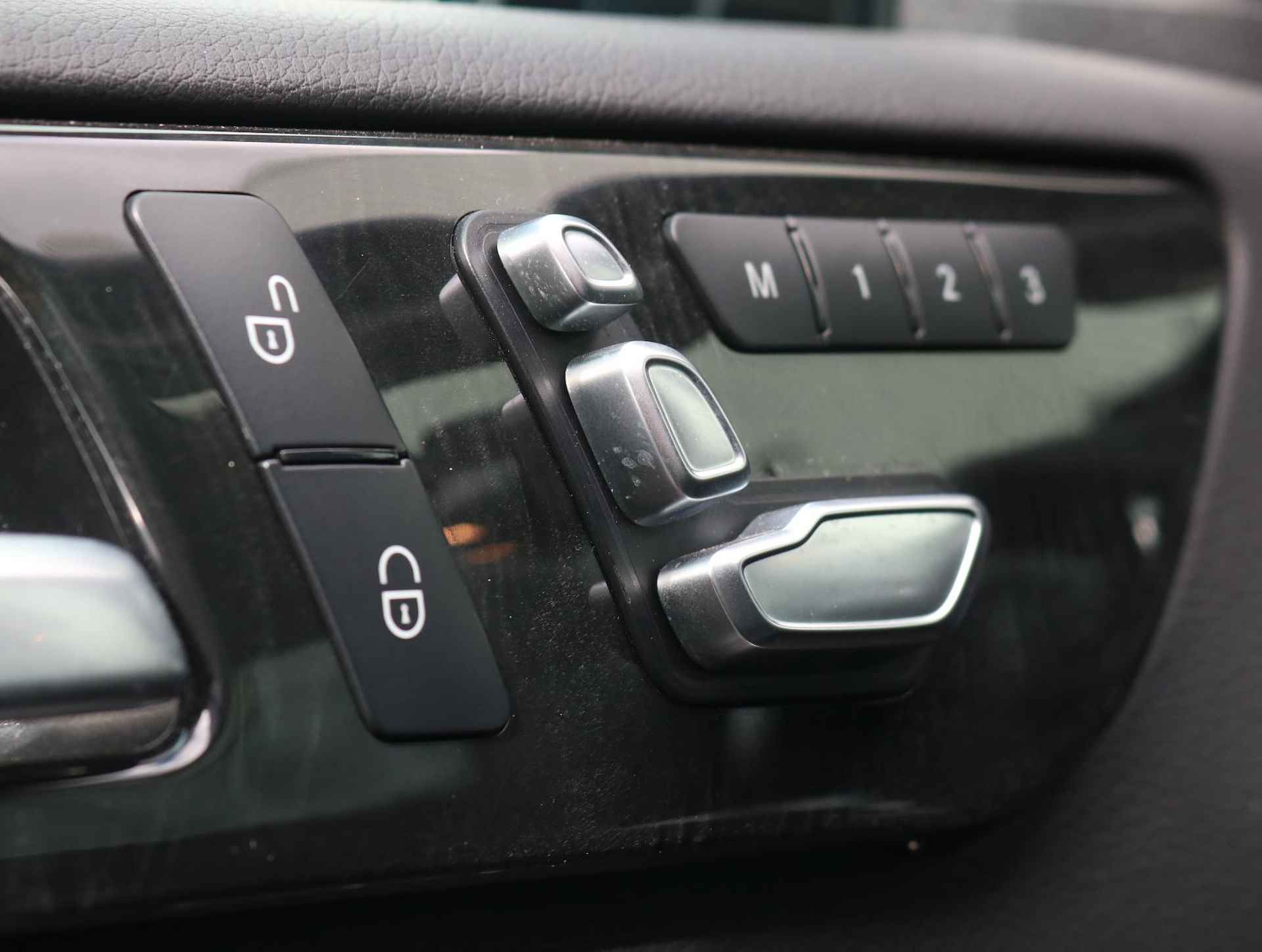 Mercedes-Benz GLE 400 4MATIC AMG | Trekhaak | Apple Carplay | Distronic - 15/26