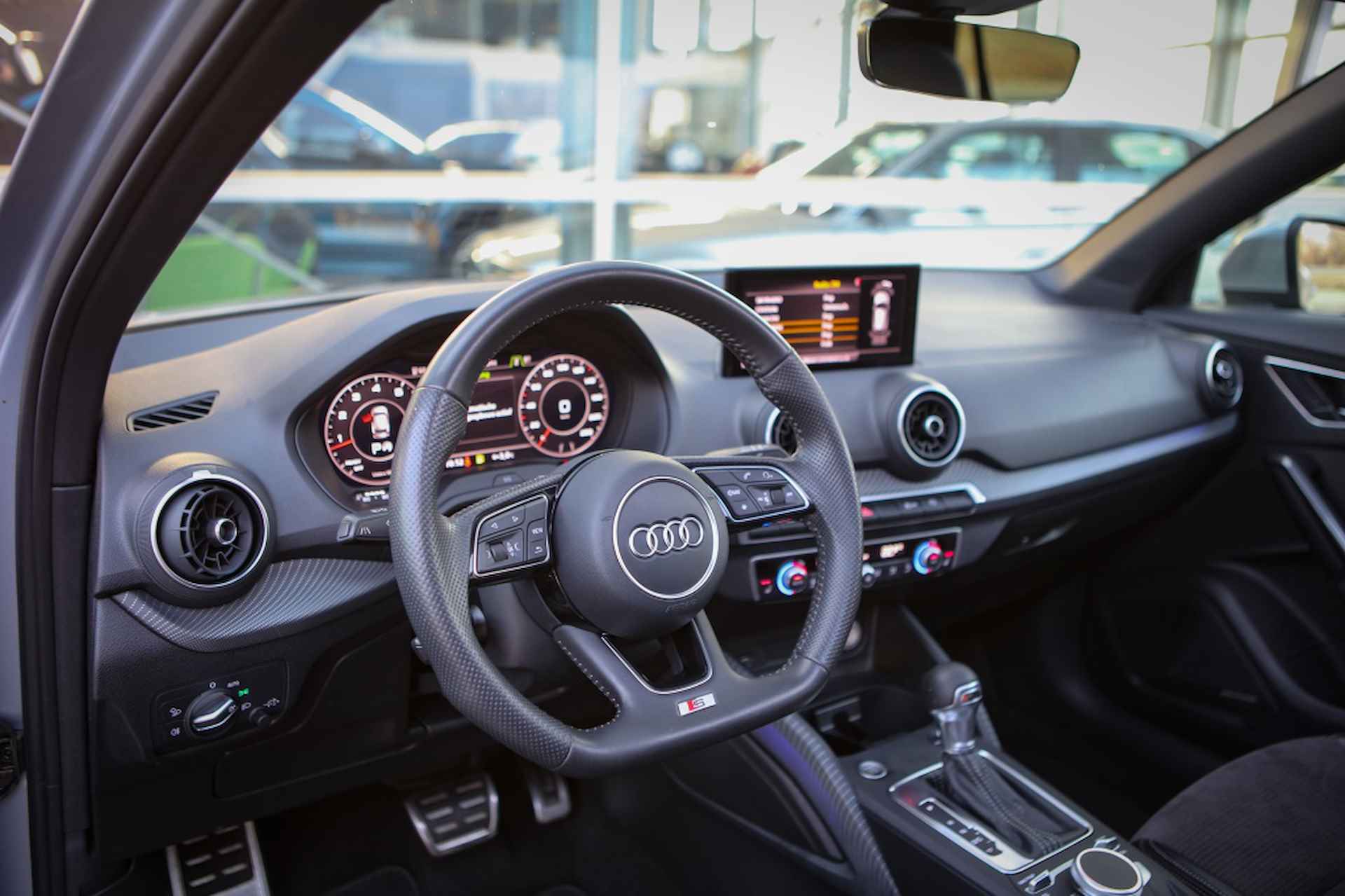 Audi Q2 1.4 TFSI | Pano | Sfeerverlichting | Digitaal Display | - 10/21