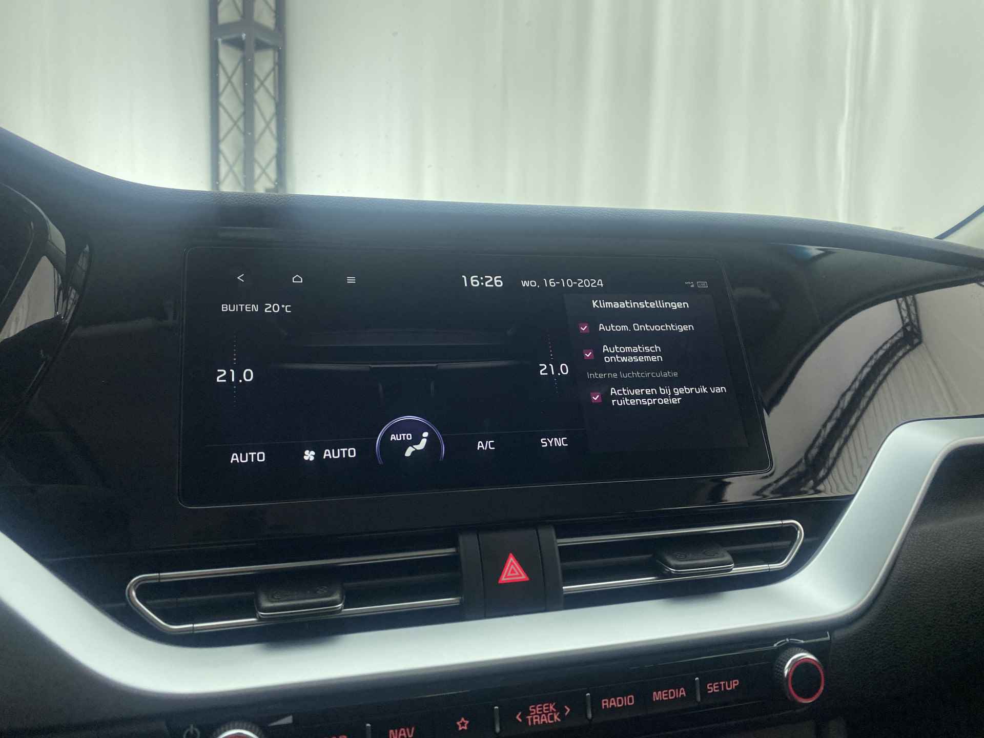 Kia Niro 1.6 GDi Hybrid DynamicLine Automaat | Apple Carplay | Navi | ACC | PDC | DAB | 141 Pk | - 32/41