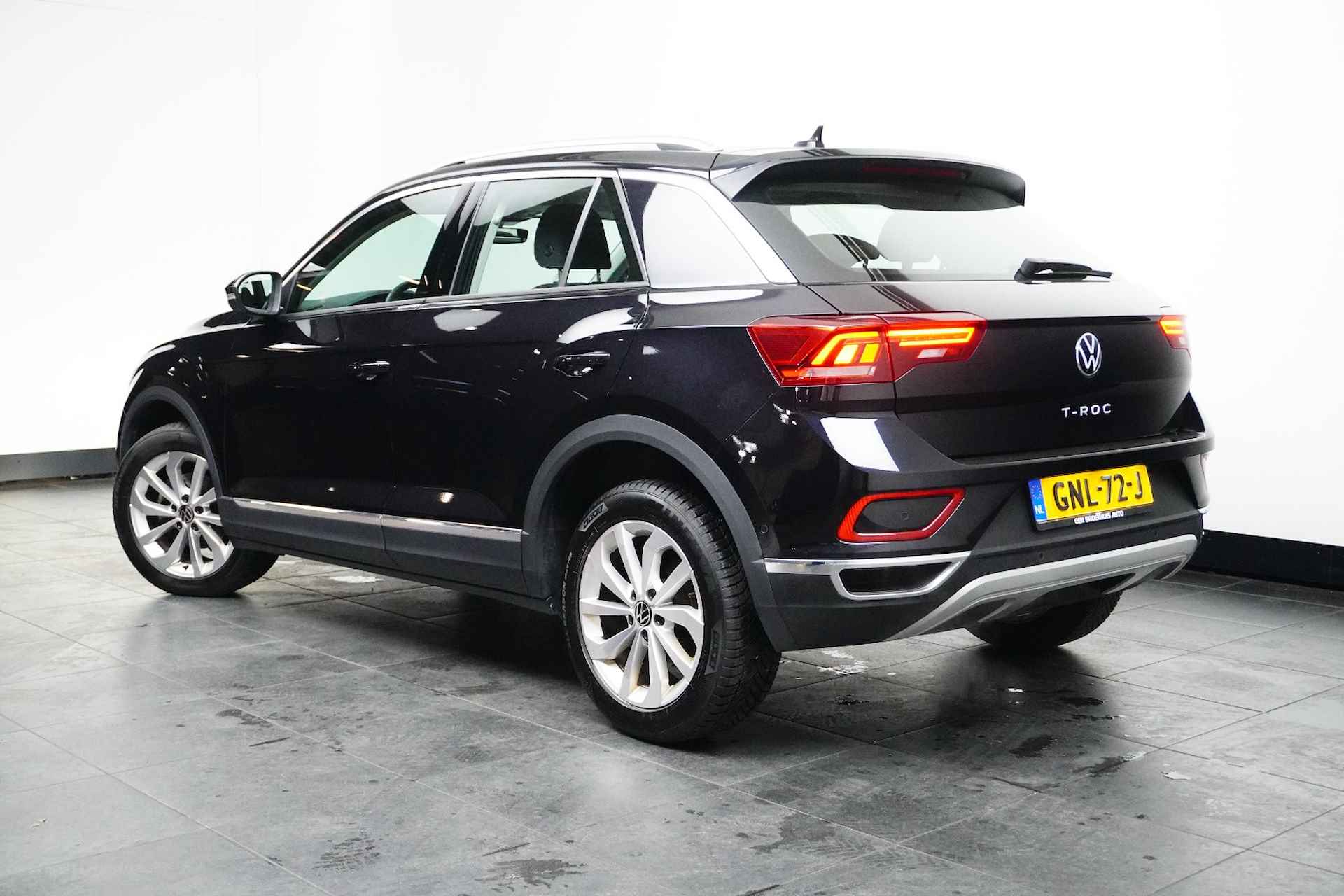 Volkswagen T-Roc 1.5 TSI 150 pk Style 7-DSG | Navi by app | Parkeersensoren | Cruise control adaptief | - 4/17