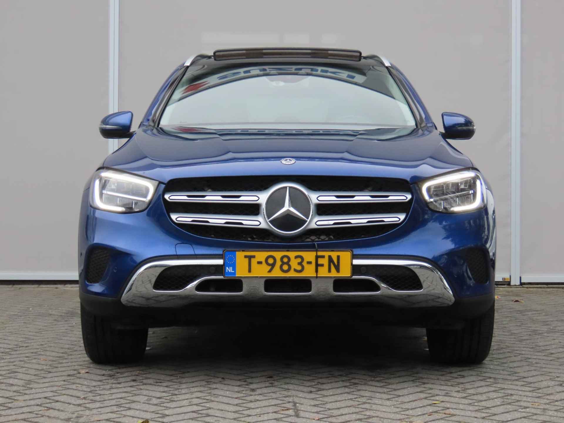 Mercedes-Benz GLC-klasse 200 4MATIC Business Solution | Schuif/kanteldak | Camera | Navigatie | Leder | - 2/28