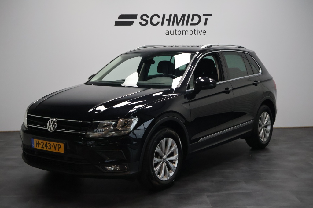 Volkswagen Tiguan 1.5 TSI ACT Bns | Carplay | Trekhaak