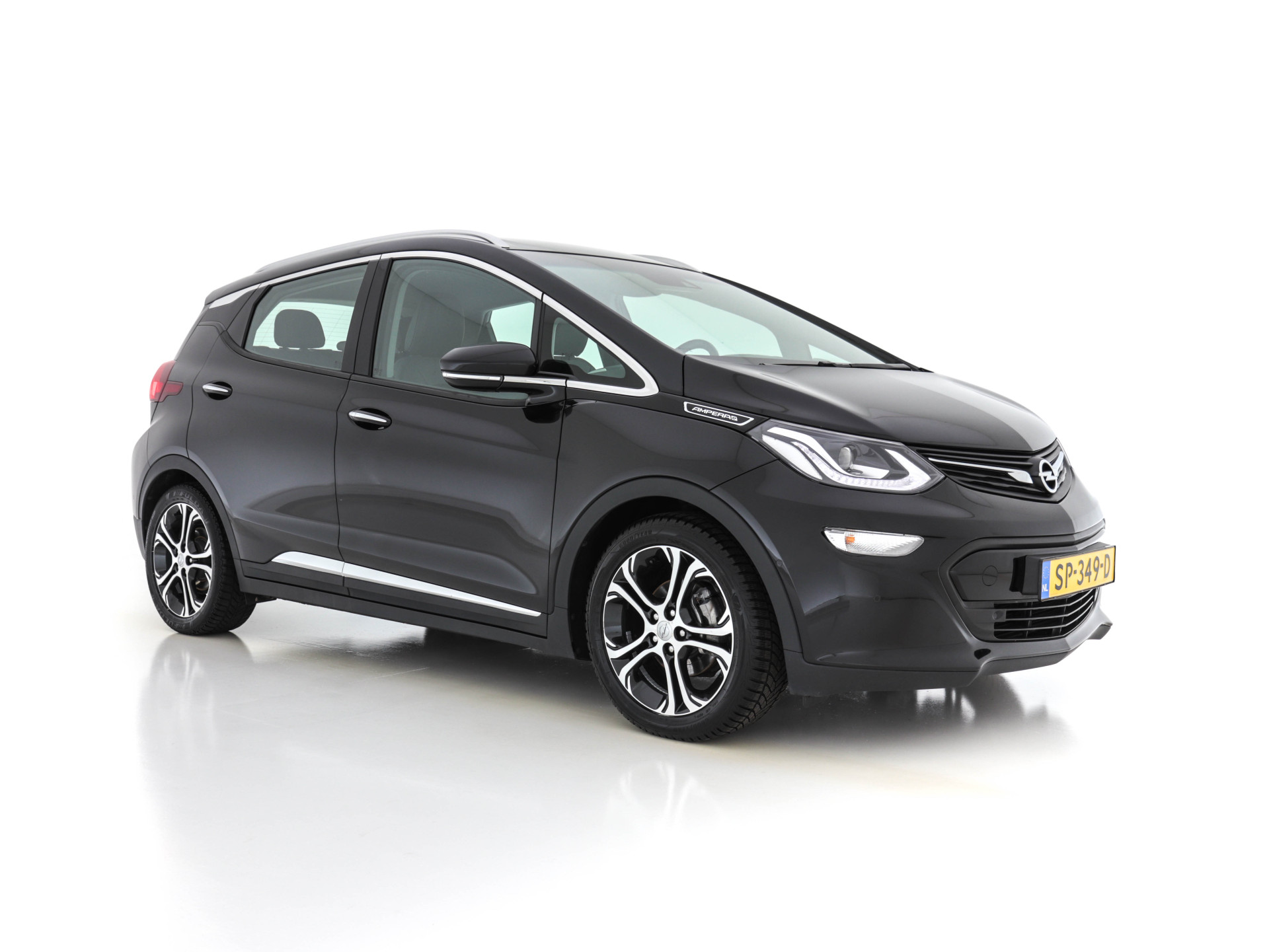 Opel Ampera-E Business Executive 60 kWh (INCL-BTW)  Aut. *VOLLEDER | BOSE-AUDIO | VIRTUAL-COCKPIT | KEYLESS | FULL-LED | DAB | NAVI-FULLMAP | ECC | PDC | CRUISE | APP-CONNECT | COMFORT-SEATS | 17"ALU*