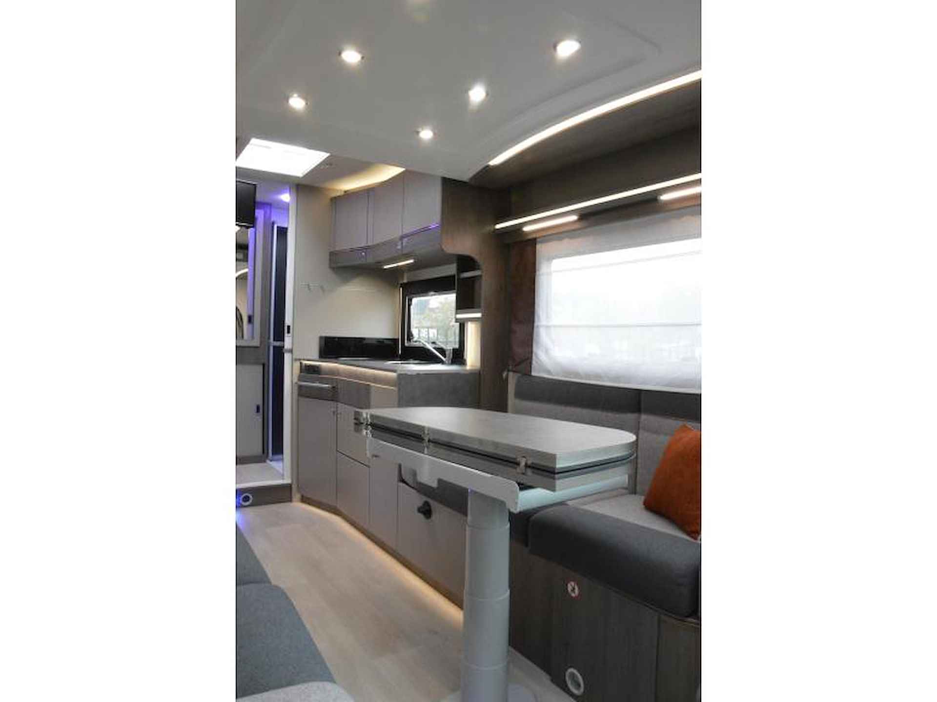 Chausson Titanium 640 Automaat Face to face - 10/25