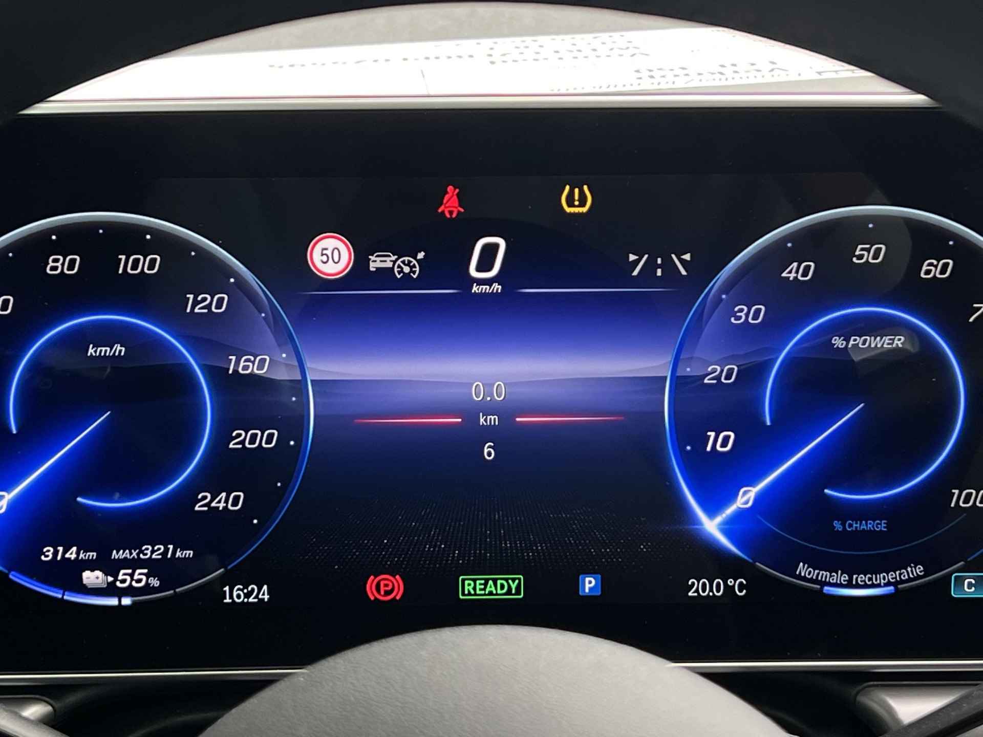 Mercedes-Benz EQE 350 AMG Line | Premium Pakket | Night Pakket | Rijassistentiepakket Plus | Panoramadak | AIRMATIC | DIGITAL LIGHT | Burmester® 3D Surround | 360° Camera | Apple CarPlay | Android Auto | Showmodel - 16/32