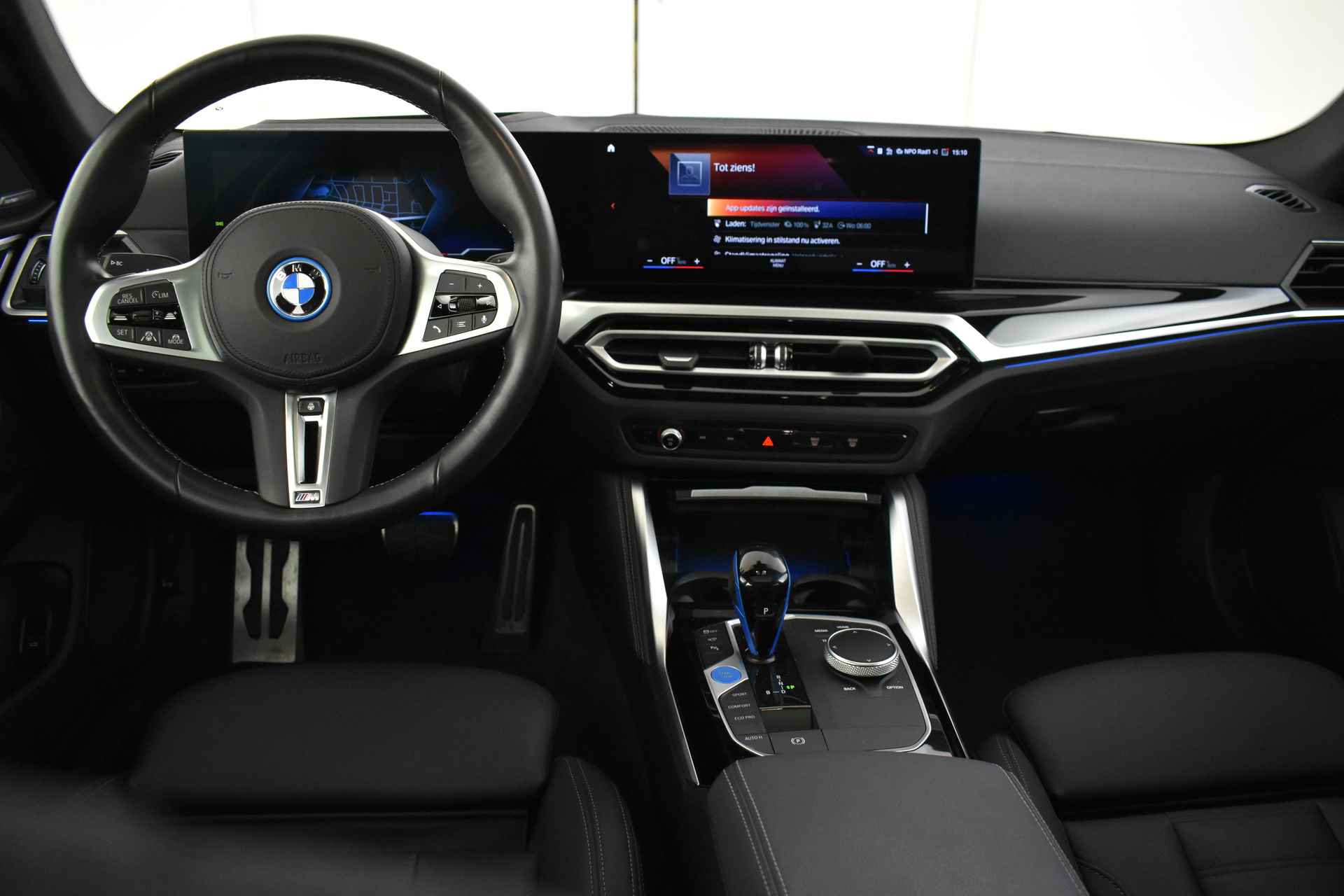BMW i4 M50 High Executive 84 kWh / BMW M 50 Jahre uitvoering / Schuif-kanteldak / Laserlight / Parking Assistant Plus / Adaptief M Onderstel / Driving Assistant Professional - 12/36