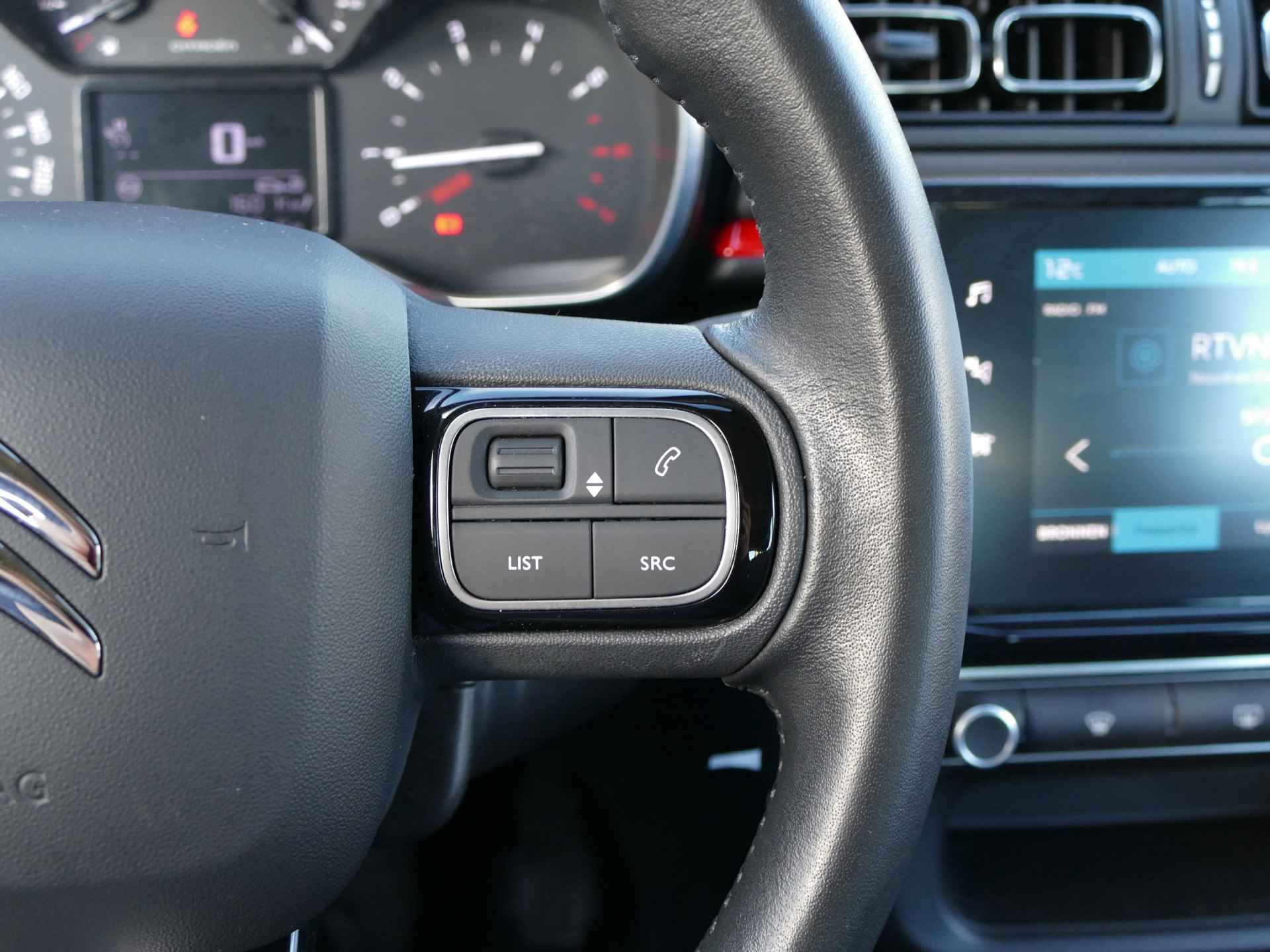 Citroën C3 1.2 PureTech S&S Shine | achteruitrijcamera | Apple carplay / Android auto - 21/45