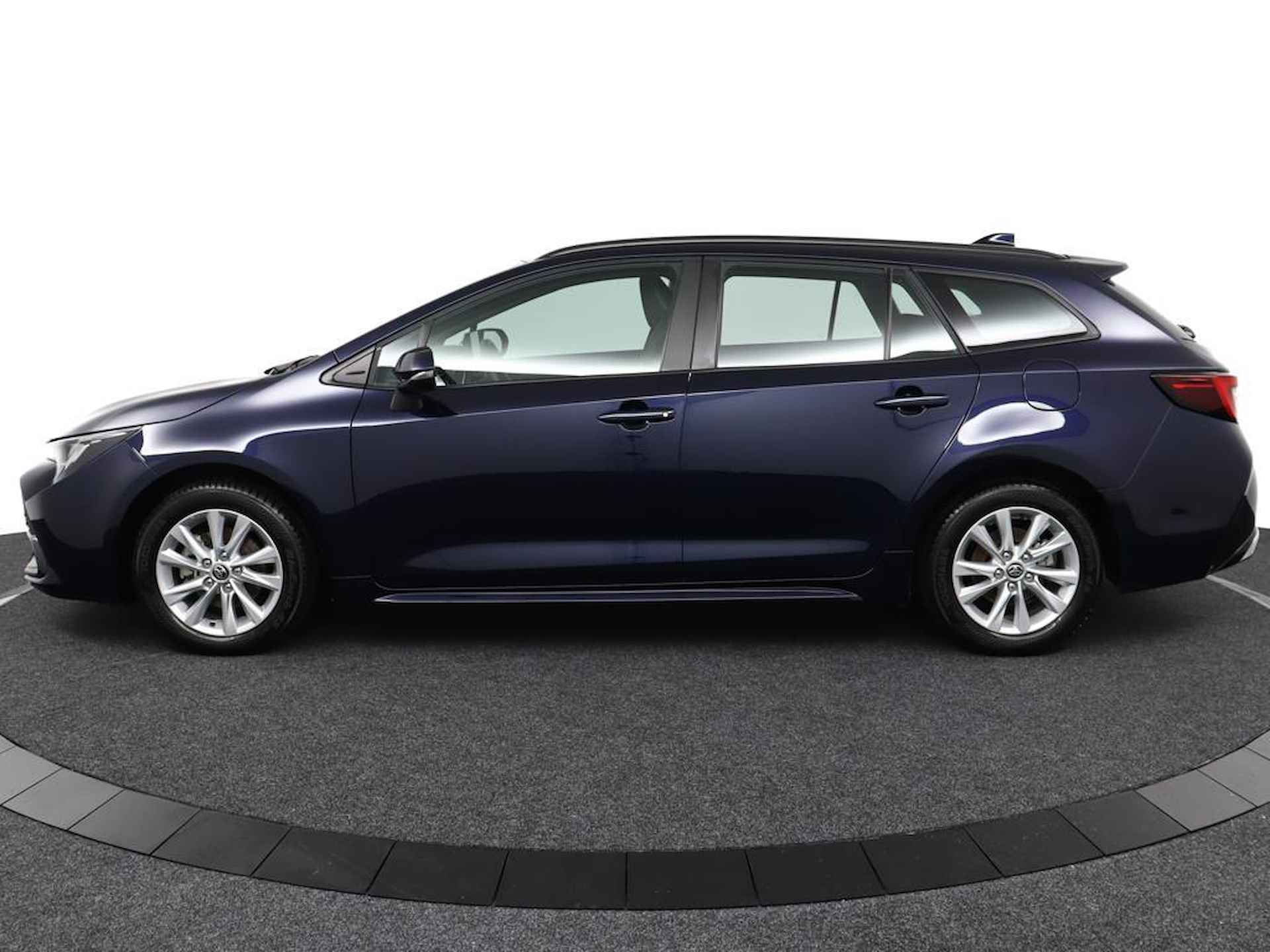 Toyota Corolla Touring Sports Hybrid 140 Active | Navigatie | Parkeercamera |Climate-Control | - 3/50