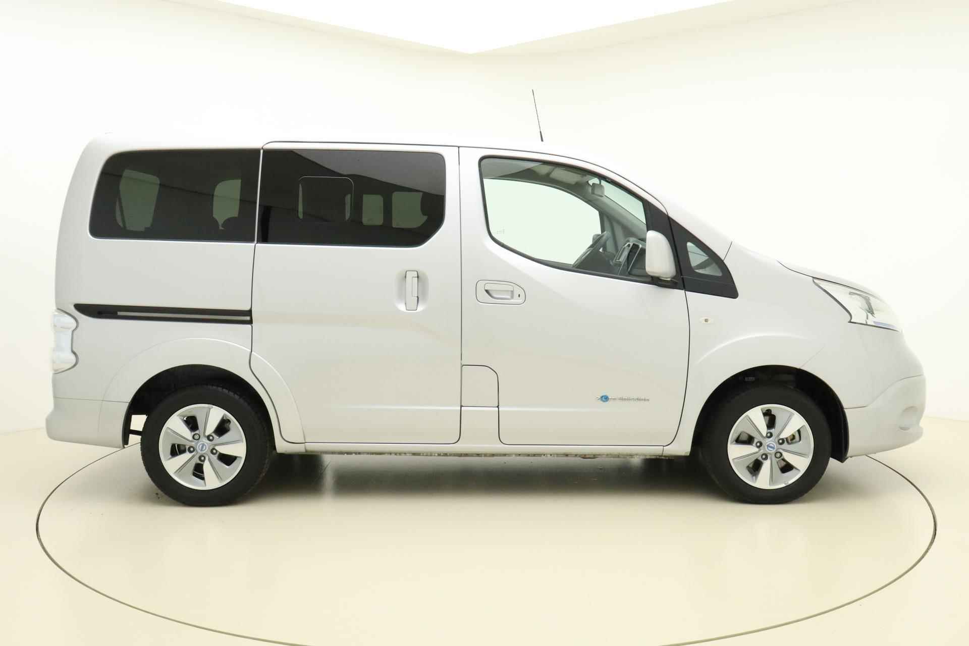Nissan e-NV200 Evalia 40 kWh Connect Edition 7p | Navigatie | Climate control | Laadkabels | Getint glas | Dubbele zijschuifdeur | Keyless | 7 Zitplaatsen - 10/37