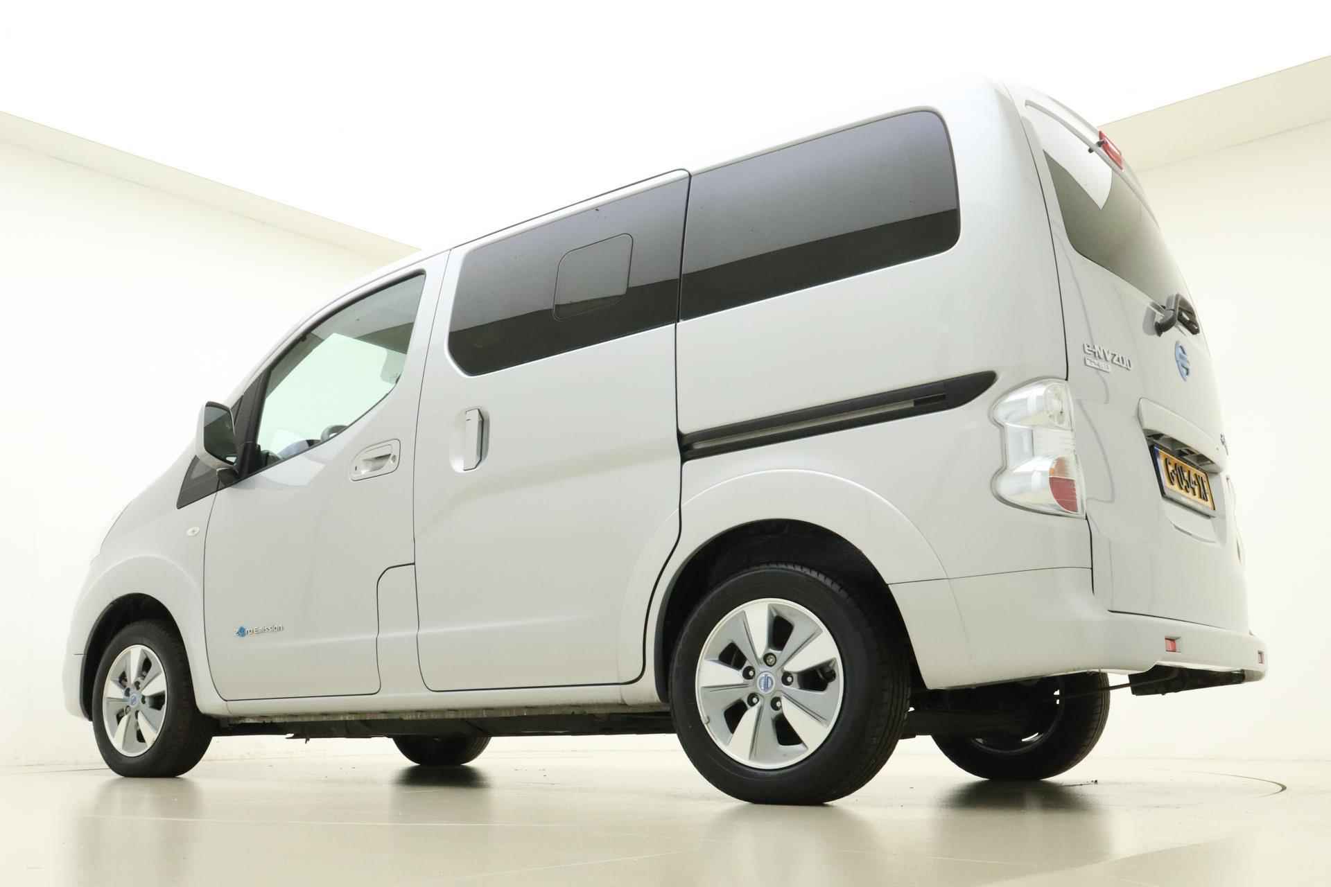 Nissan e-NV200 Evalia 40 kWh Connect Edition 7p | Navigatie | Climate control | Laadkabels | Getint glas | Dubbele zijschuifdeur | Keyless | 7 Zitplaatsen - 13/37