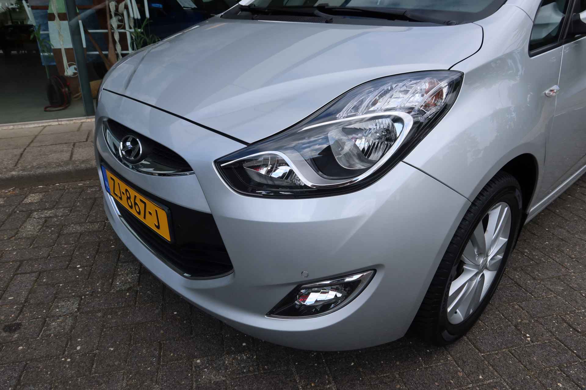 Hyundai ix20 1.6i i-Vision AUTOMAAT ! 59dkm! ALL-Season banden - 8/20