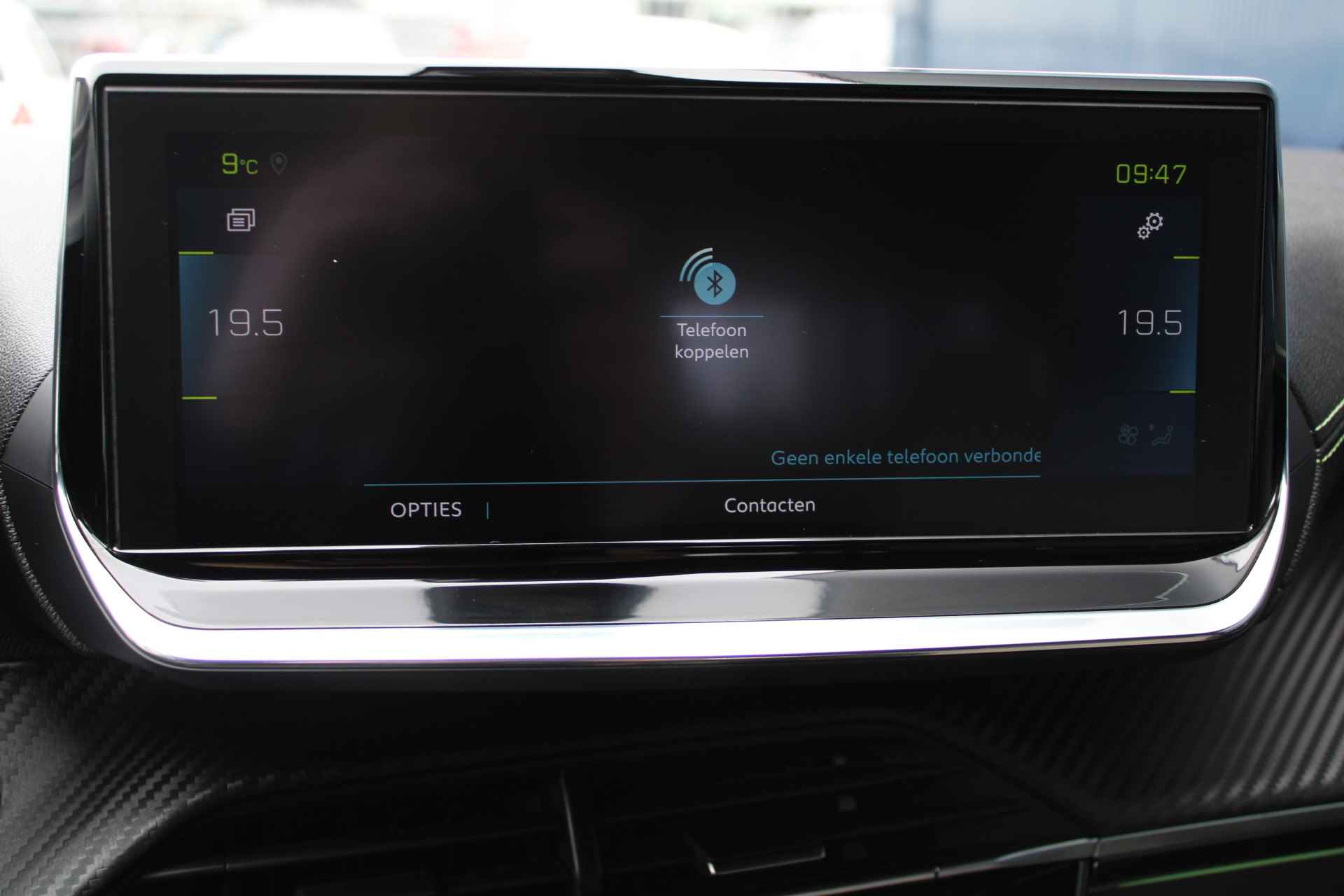 Peugeot e-208 50 kWh 136pk GT Pack Automaat | € 2.000,- Subsidie | Leder | Camera | Climate | Keyless | NL Auto | Navigatie | Full - Led | 8% - 29/35