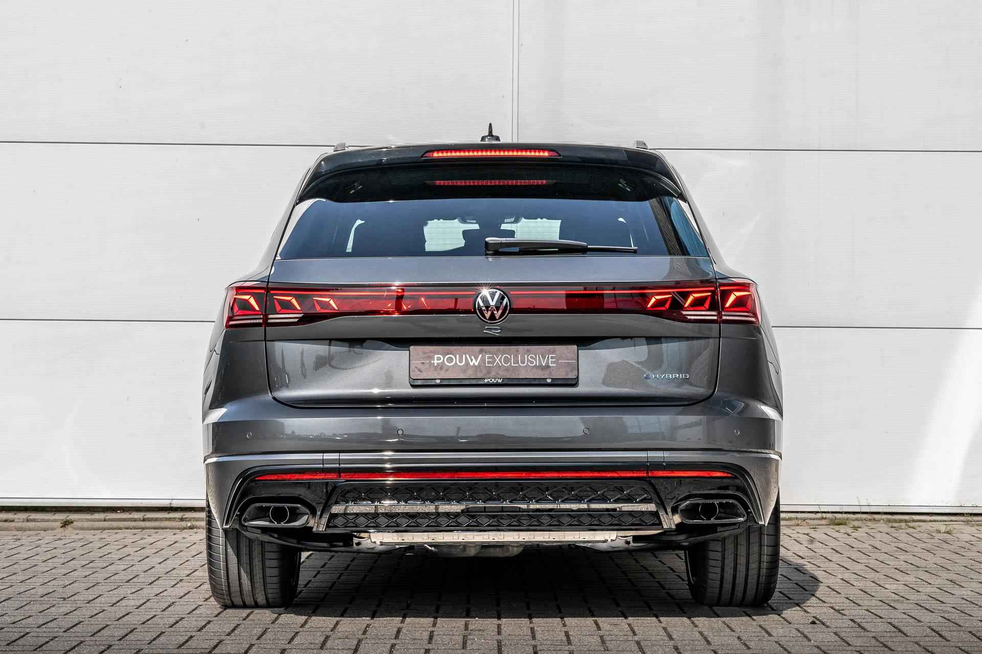 Volkswagen Touareg R 3.0 TSI 462pk Tiptronic eHybrid 4MOTION | Luchtvering | Trekhaak Wegklapbaar - 11/67