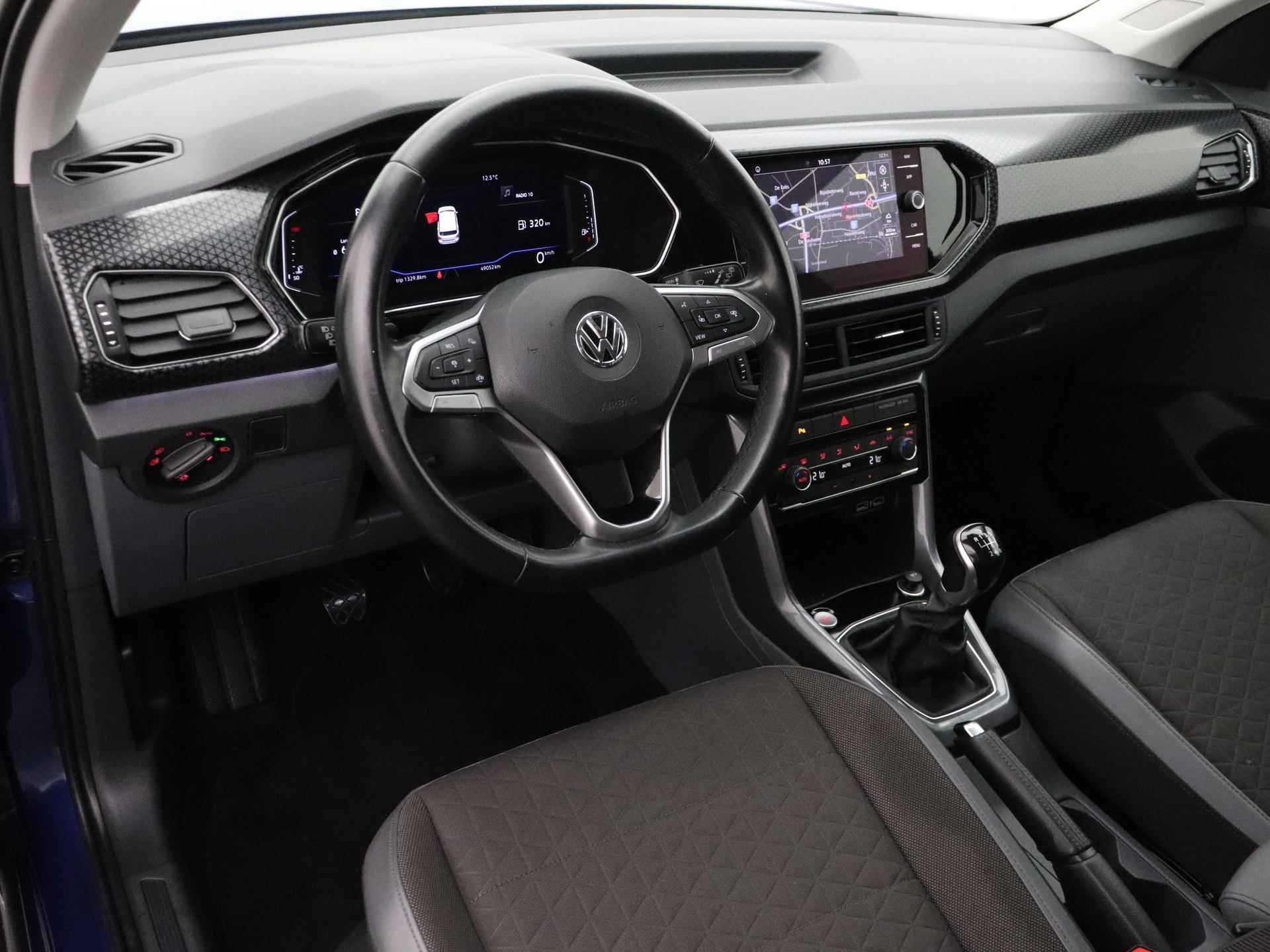 Volkswagen T-Cross 1.0 TSI Style | Navigatie | Parkeersensoren | Side Assist |  LED | Keyless | 17"| - 3/16