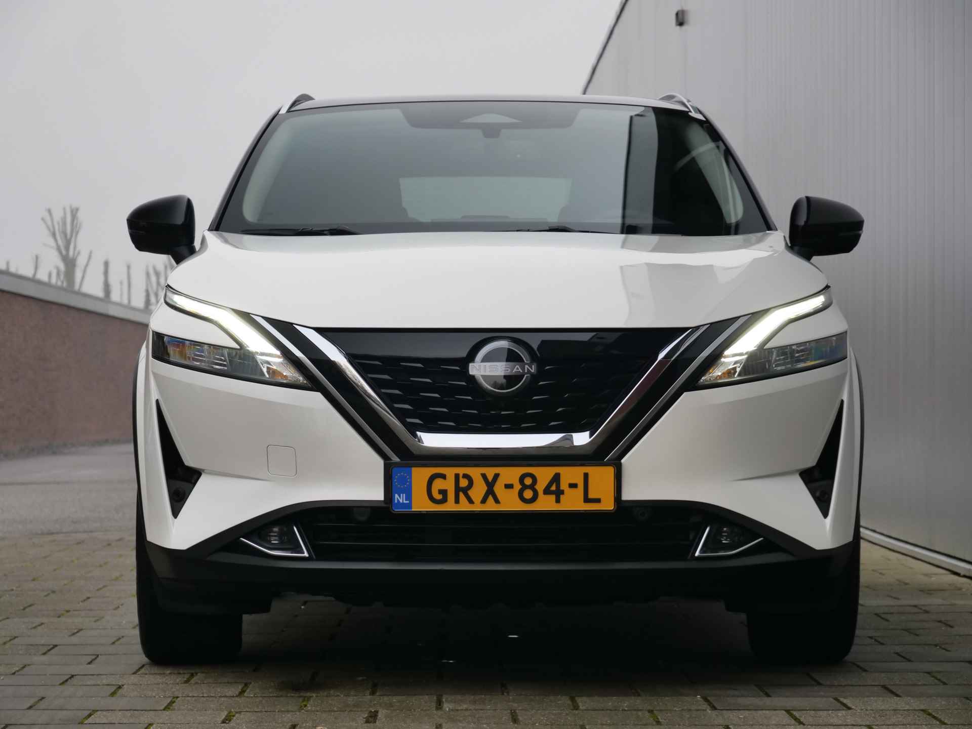 Nissan QASHQAI 1.5 e-Power N-Connecta 158 Pk Automaat Navigatie / Apple Carplay / DAB / Camera / Panorama-dak - 7/42