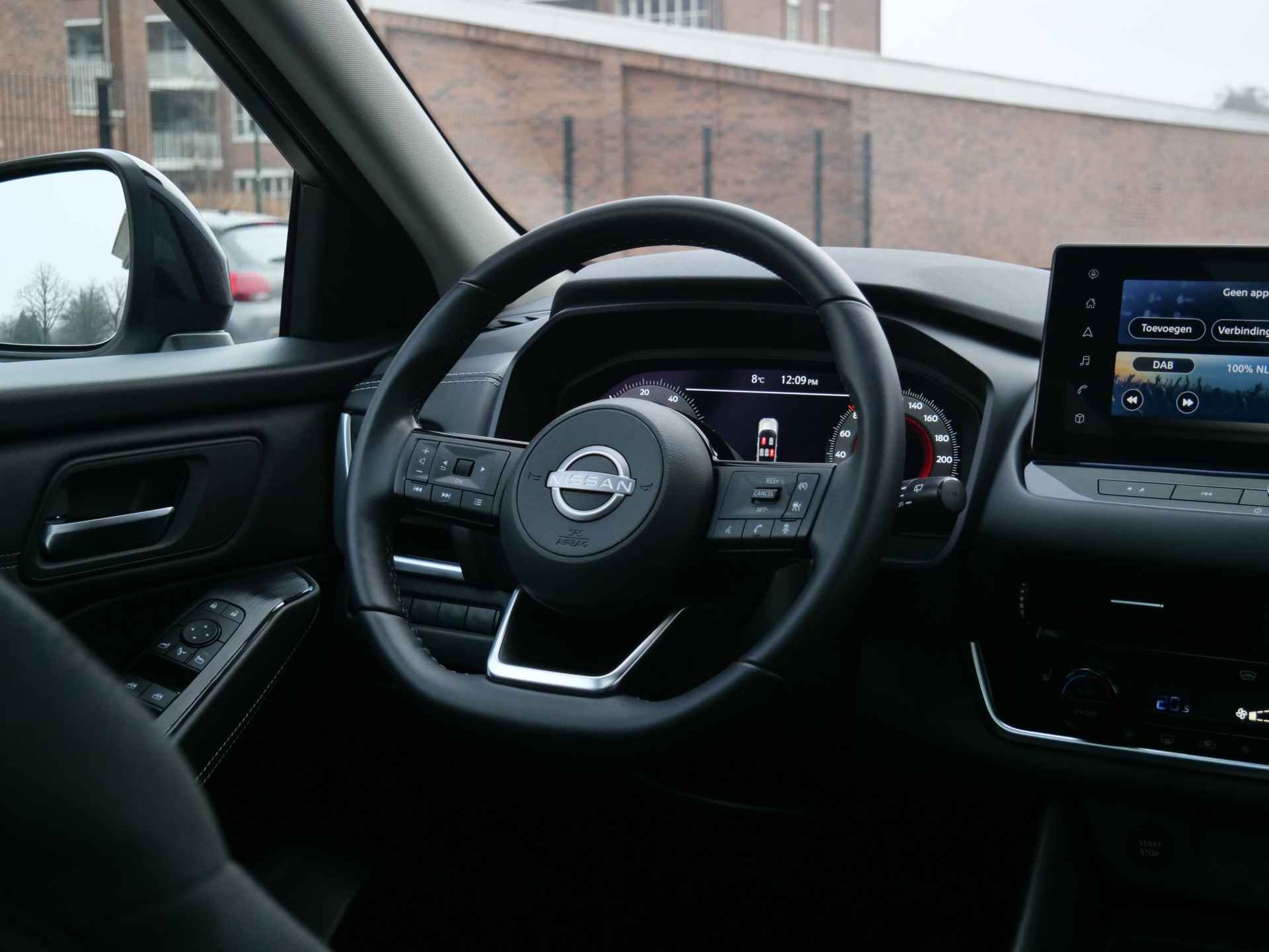 Nissan QASHQAI 1.5 e-Power N-Connecta 158 Pk Automaat Navigatie / Apple Carplay / DAB / Camera / Panorama-dak - 8/42