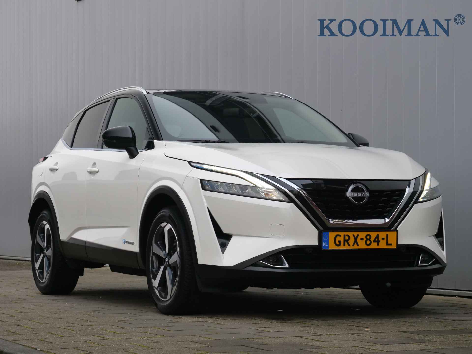 Nissan QASHQAI 1.5 e-Power N-Connecta 158 Pk Automaat Navigatie / Apple Carplay / DAB / Camera / Panorama-dak - 1/42