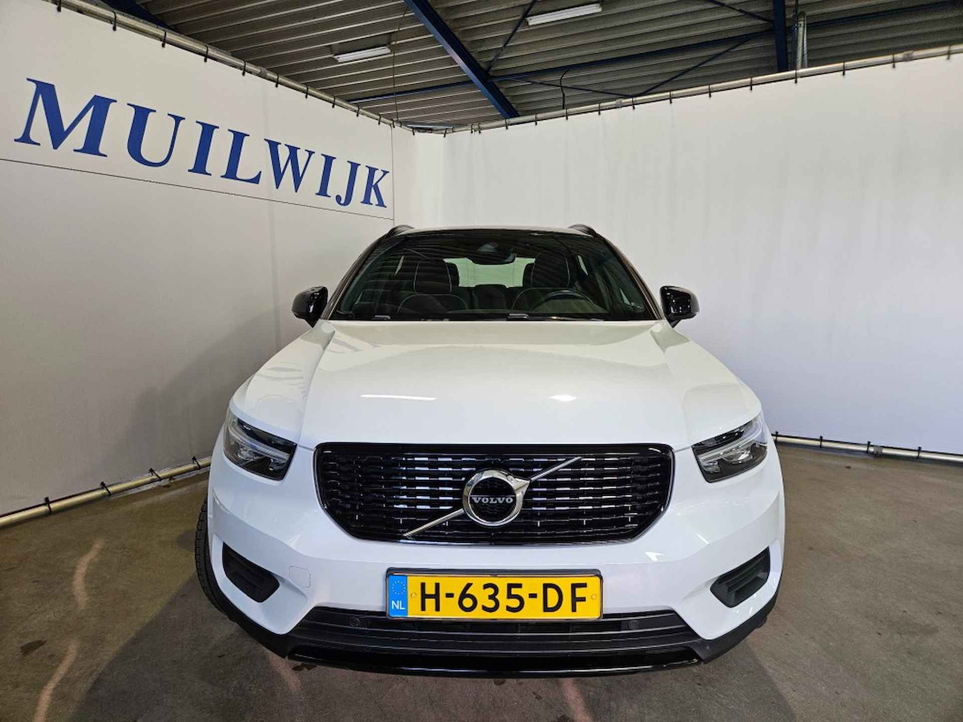 VOLVO Xc40 1.5 T3 R-Design / Navi / Camera / NL Auto - 5/45