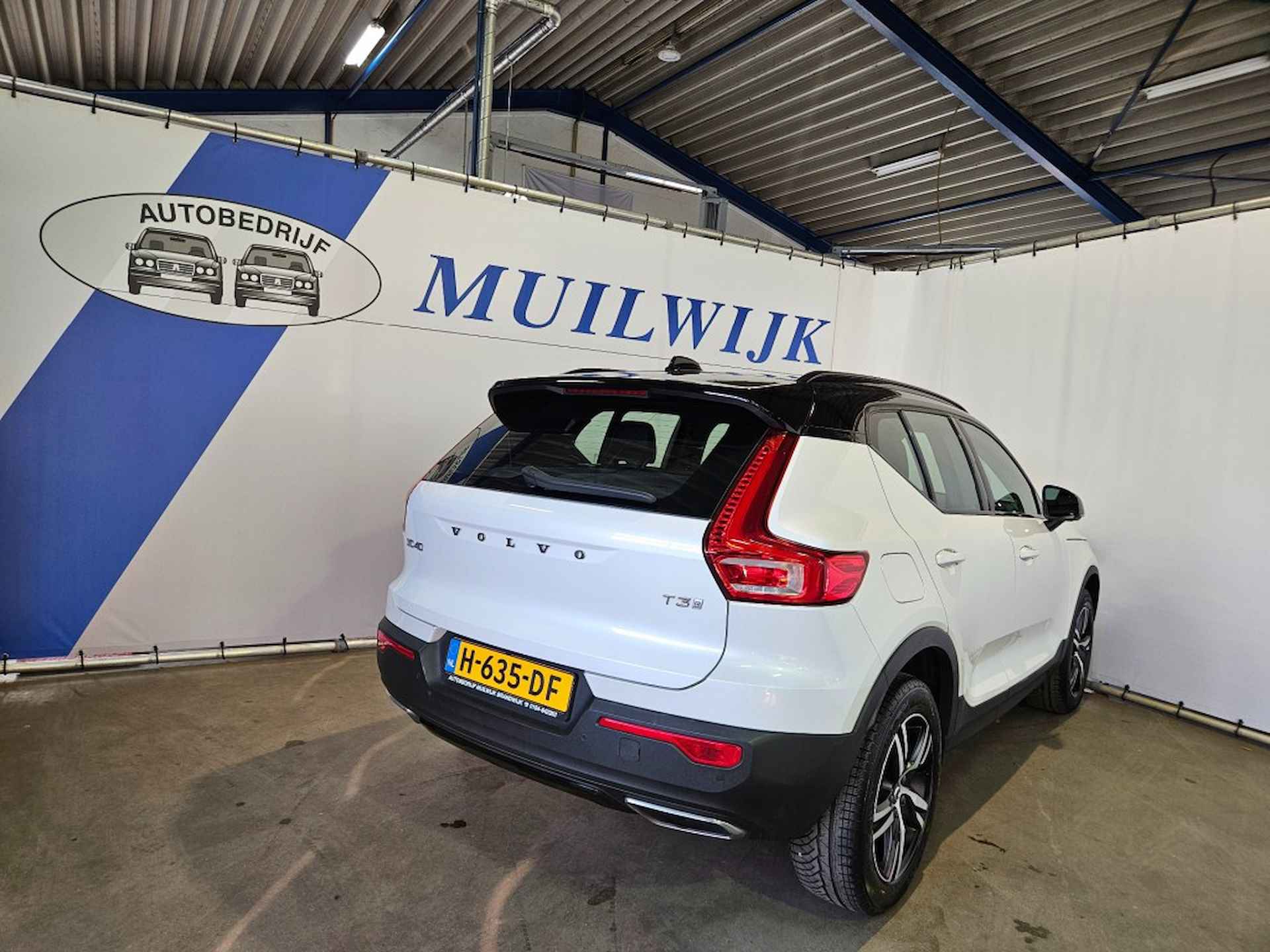 VOLVO Xc40 1.5 T3 R-Design / Navi / Camera / NL Auto - 13/45