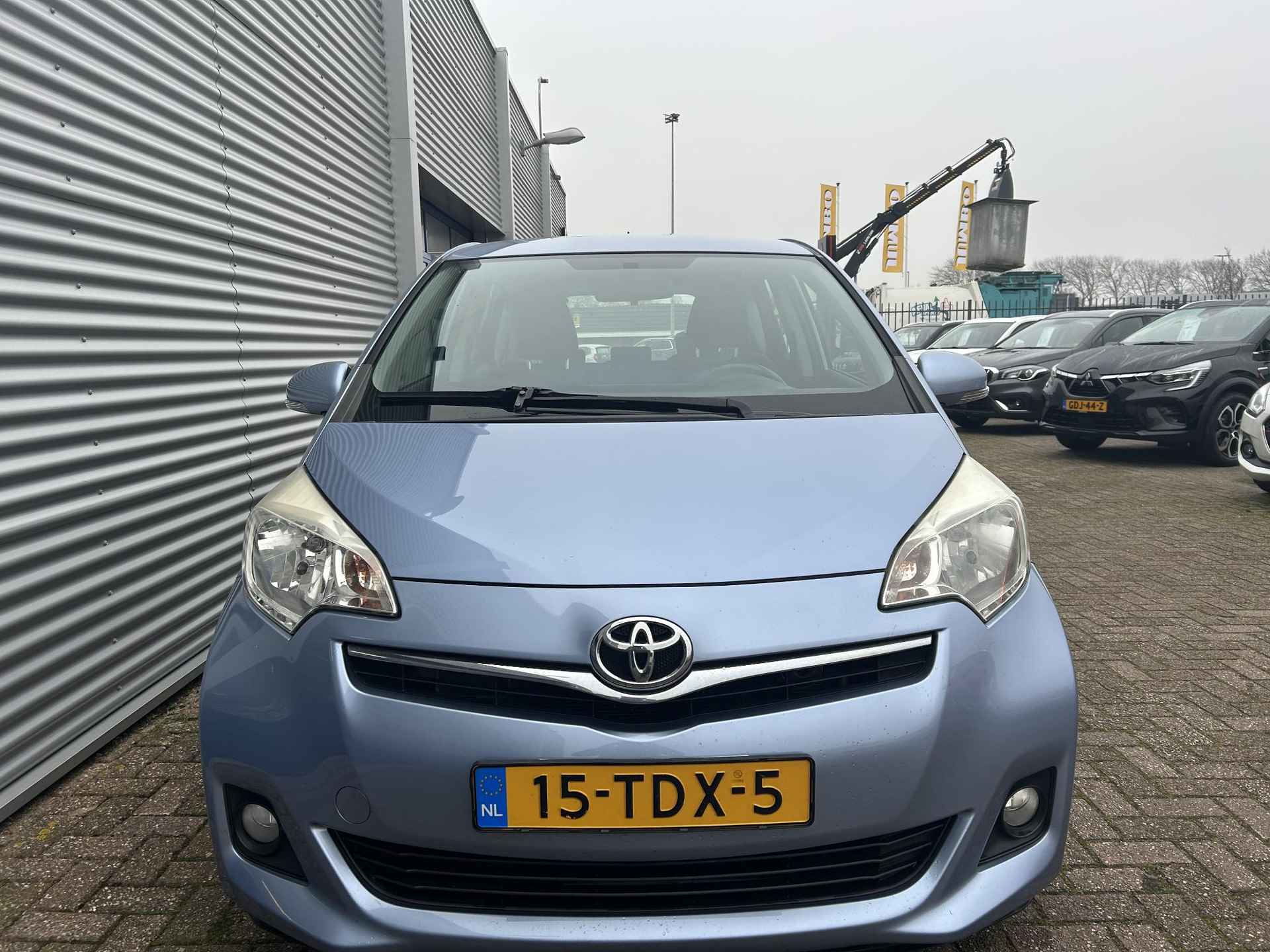 Toyota Verso-S 1.3 VVT-i Aspiration - 4/17