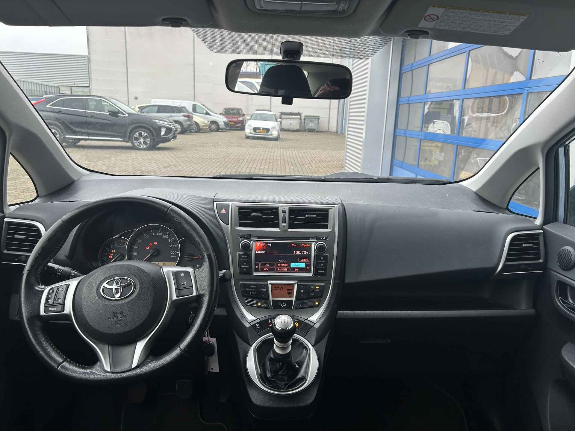 Toyota Verso-S 1.3 VVT-i Aspiration - 14/17