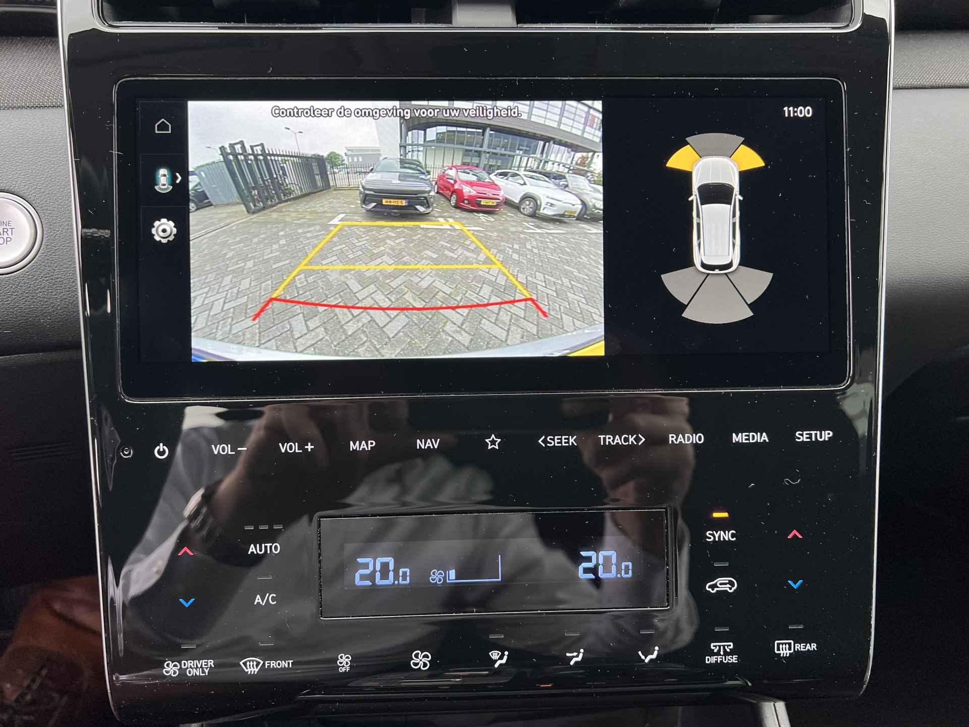 Hyundai Tucson 1.6 T-GDI PHEV 265pk Comfort Smart Automaat | Climata | Camera | Carplay | Keyless | Navigatie | Full - Led | Elek. Klep | Winte - 26/30