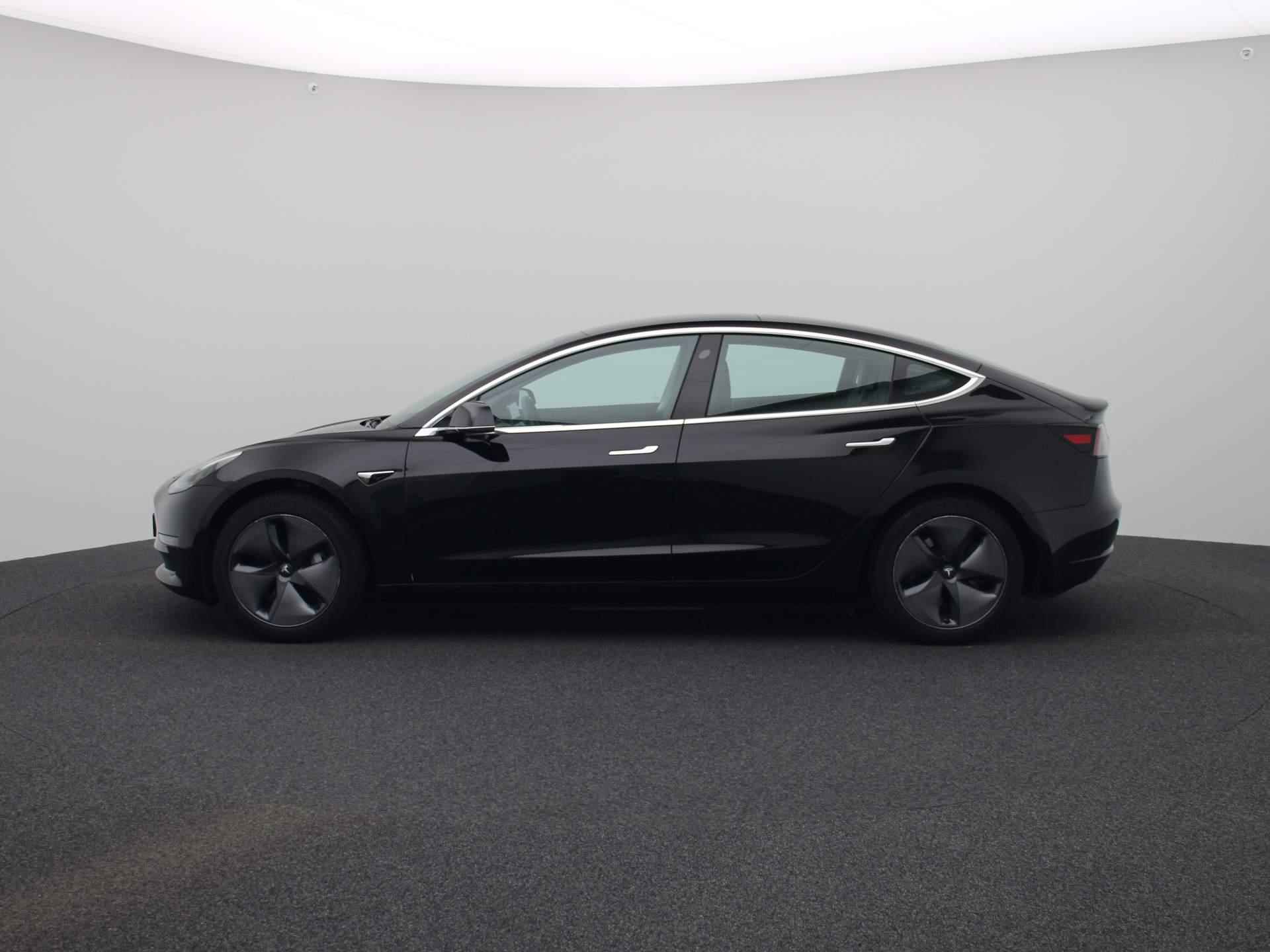 Tesla Model 3 Standard RWD Plus 60 kWh | Lederen Bekleding | Navigatie | Camera | Panoramadak | - 4/44