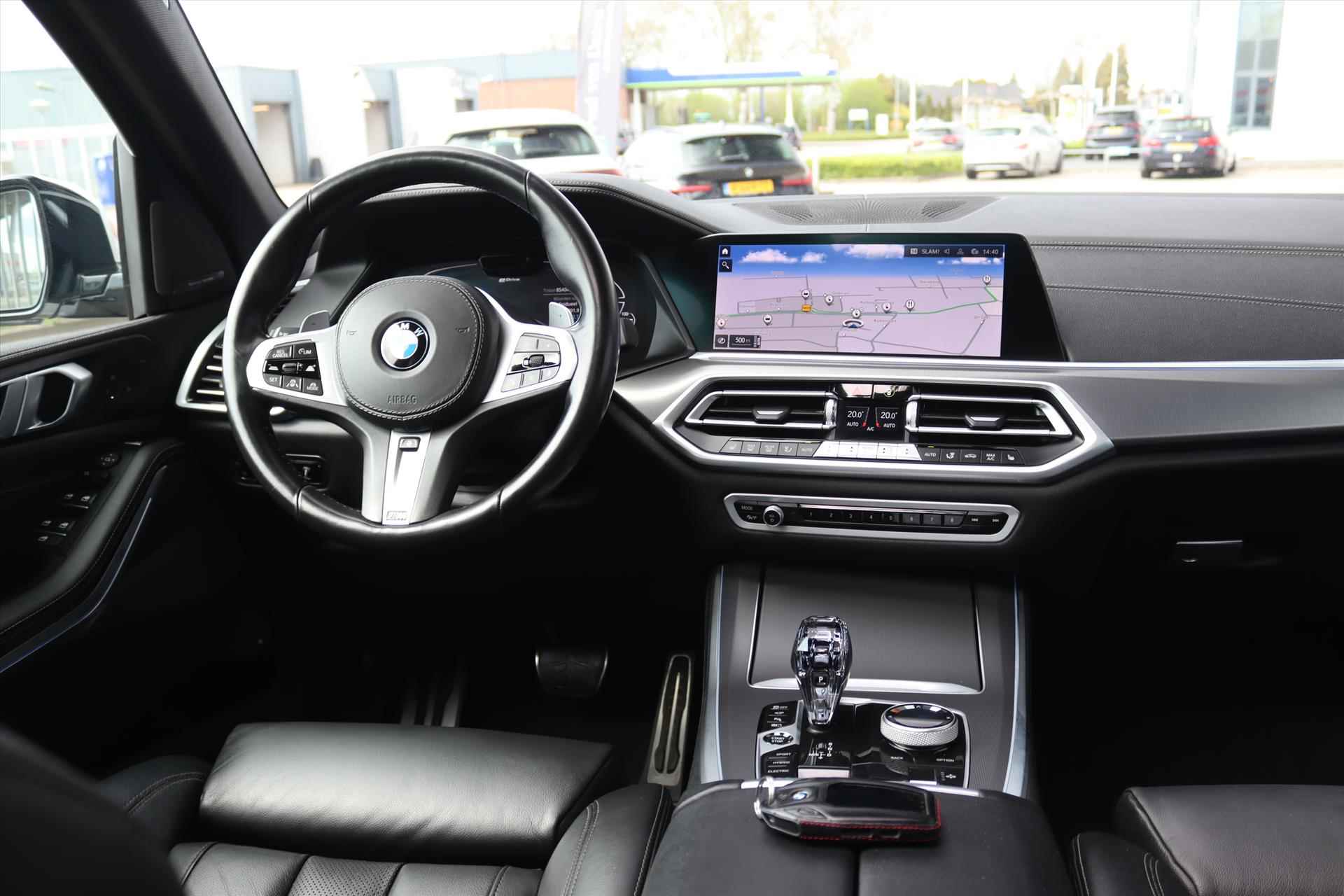 BMW X5 (g05) XDRIVE 45e 394PK HIGH EXEC. M-SPORT SHADOW LINE Panodak | Laser | Head Up | Trekhaak | Harman Kardon | Memory | Zeer Compleet | - 16/81